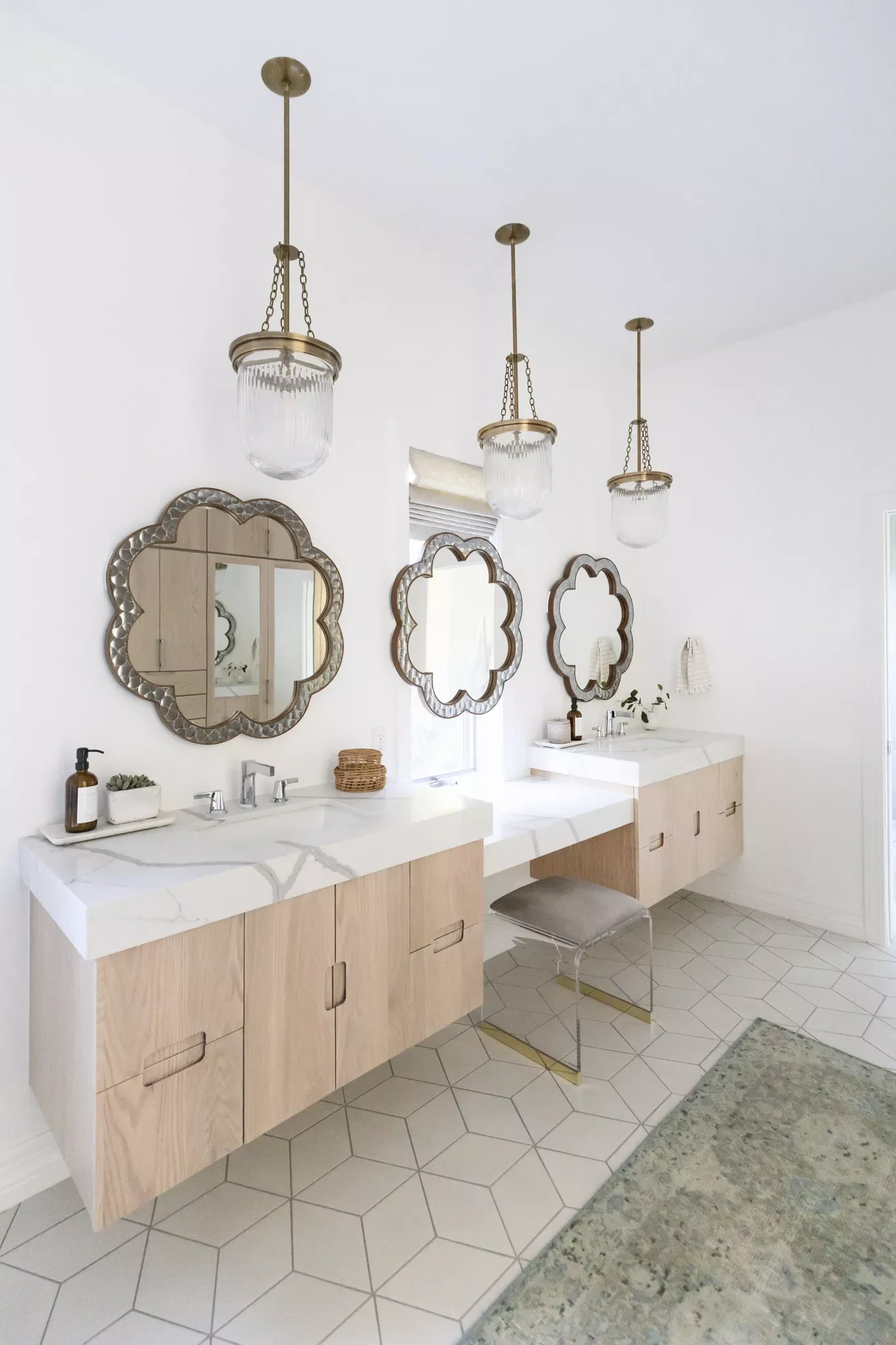 25 Stunning Double Vanity Ideas That Will Transform Your Bathroom 5 Sit Down and Dress Up