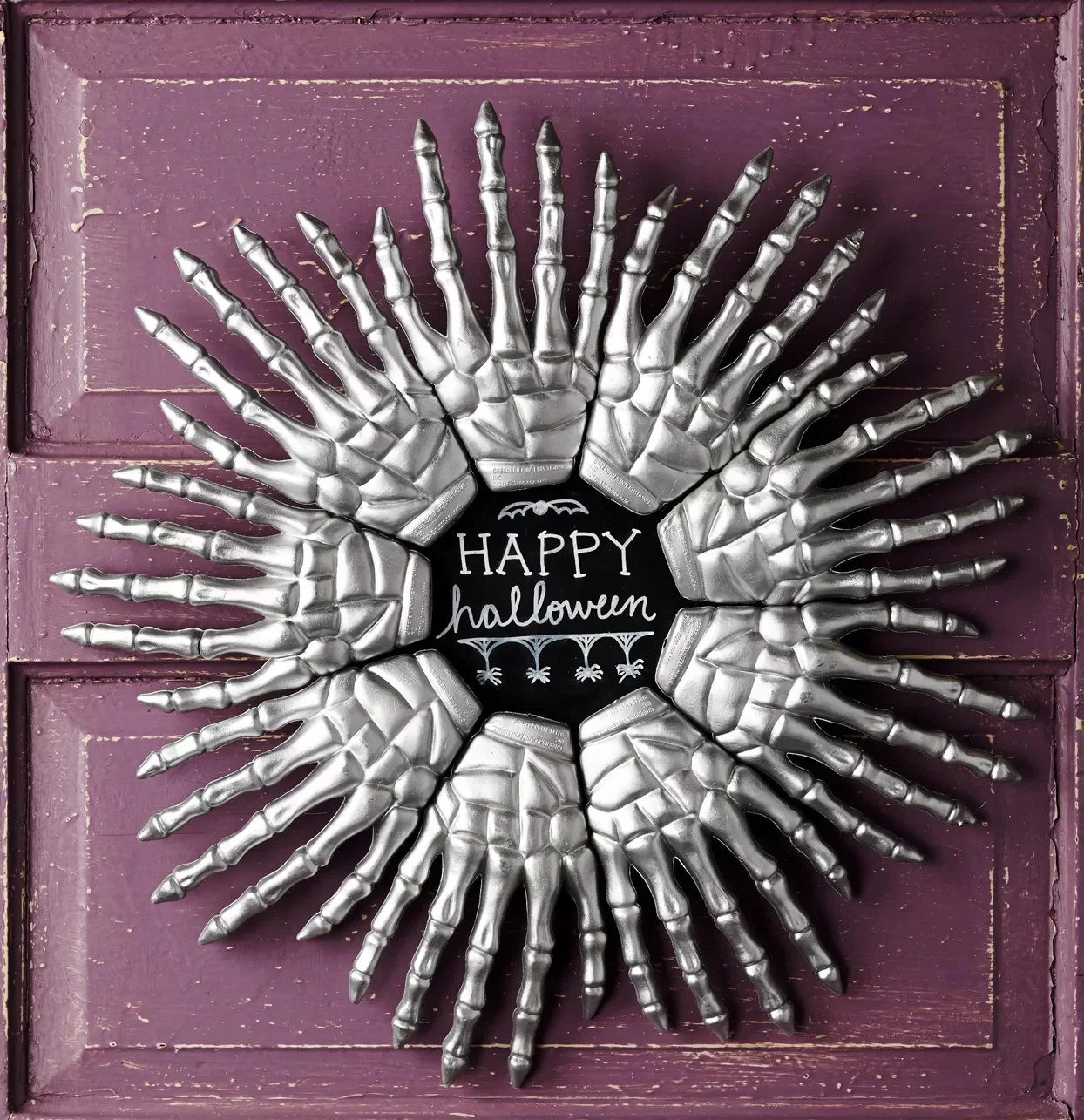 80 Quick Halloween Crafts You Can Complete in One Day 11 Skeleton Hands Wreath