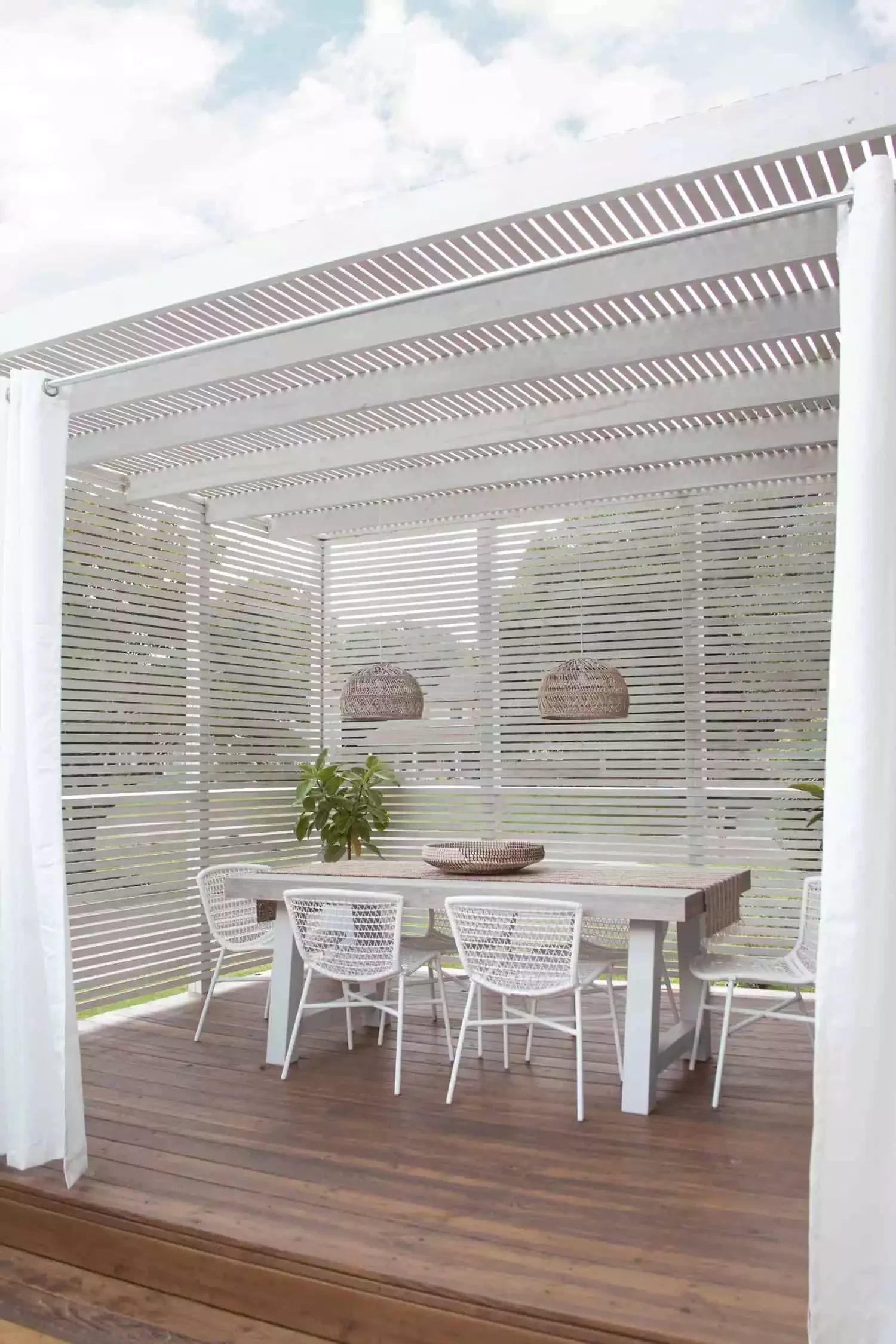 20 Stunning Modern Pergola Designs That'll Transform Your Outdoor Living Space 4 Slat Wood Pergola