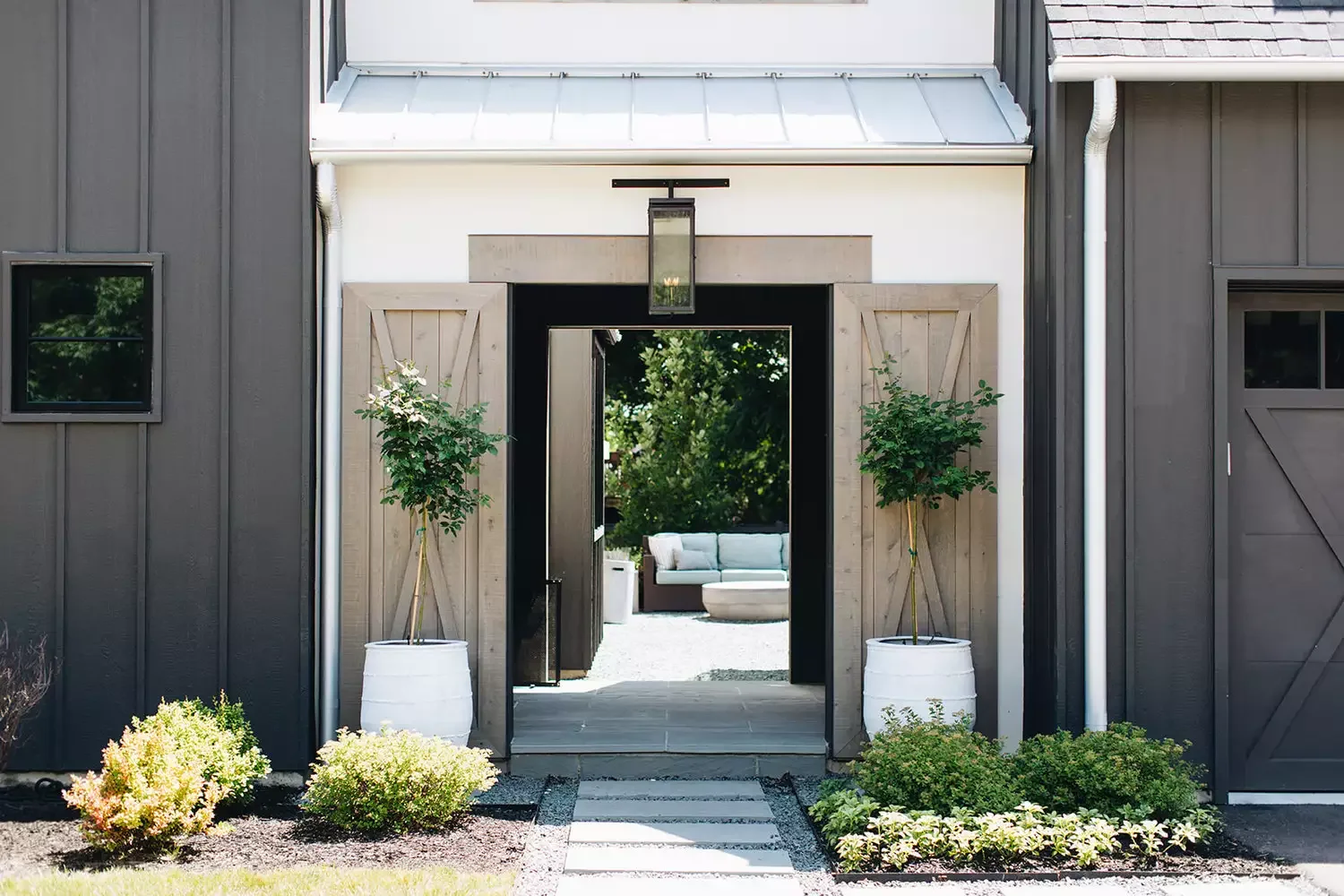 45 Beautiful Backyard Pathway Ideas to Transform Your Outdoor Space Sleek, Clean Lines