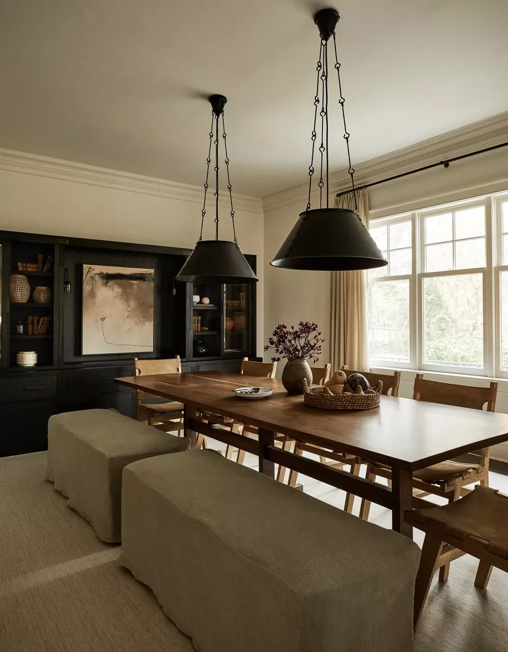 32 Modern Farmhouse Dining Room Ideas That Bring Rustic Warmth to Your Home Slipcover Bench Seating