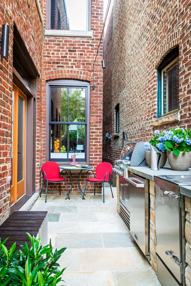 32 Stunning Outdoor Kitchen Ideas Perfect for Entertaining 5 Small Outdoor Kitchen