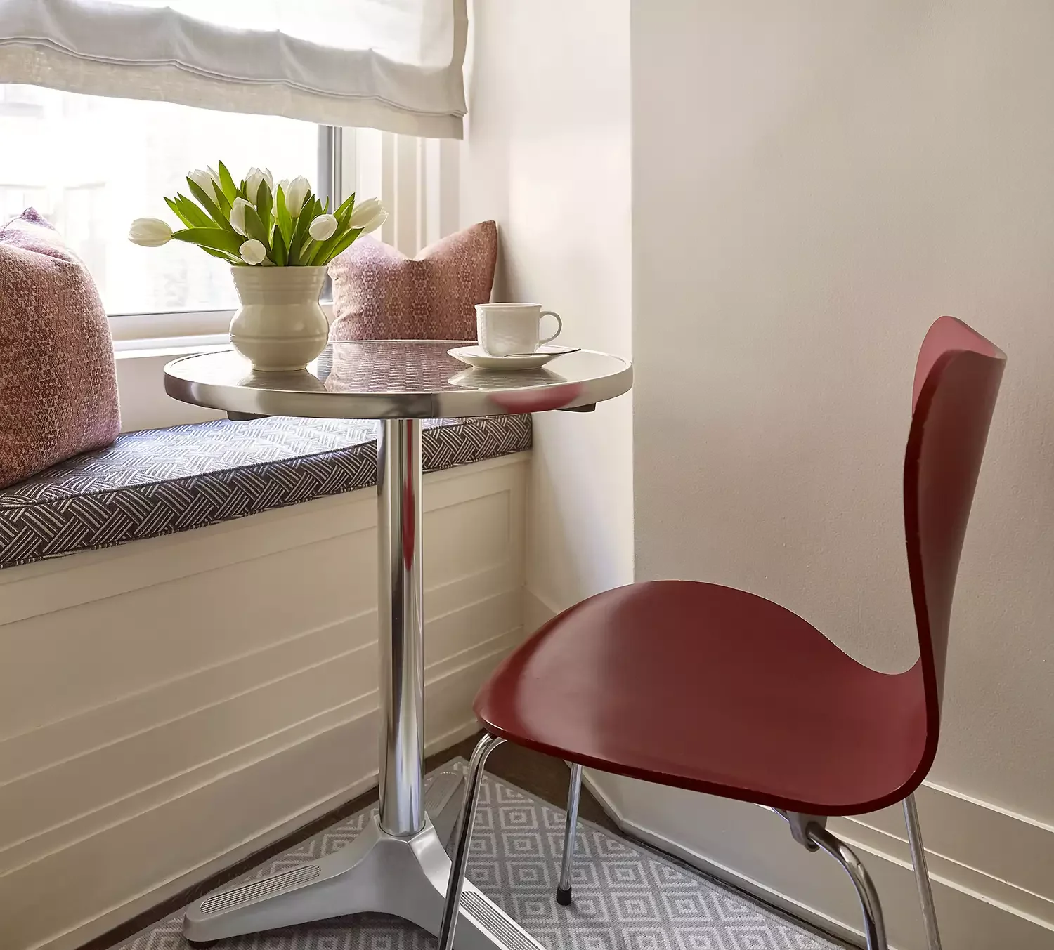 30 Cozy Breakfast Nook Ideas That'll Transform Your Morning Routine Small Space Breakfast Nook
