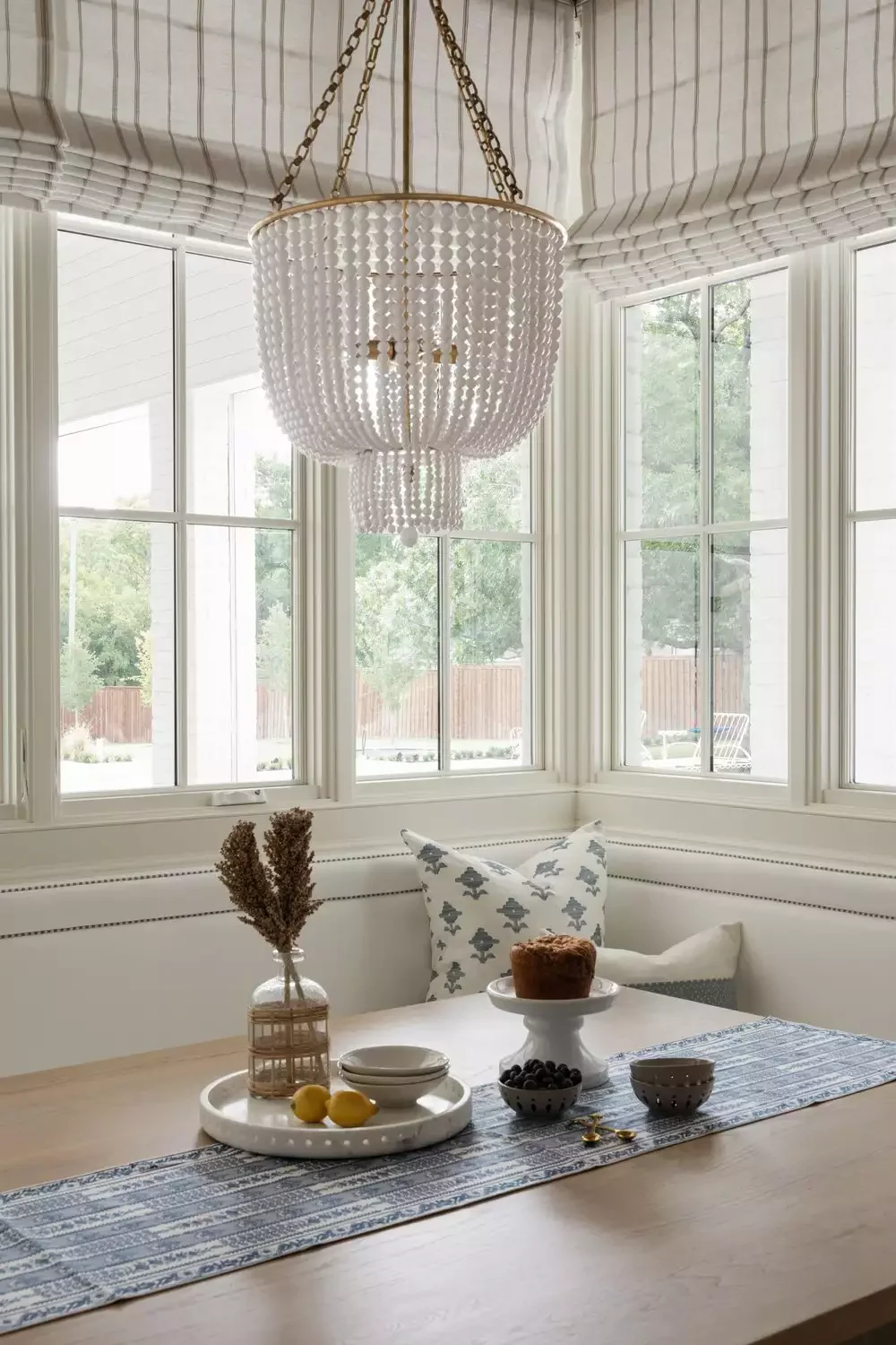 48 Cozy Small Sunroom Ideas That Will Transform Your Space 19 Small Sunroom Breakfast Nook