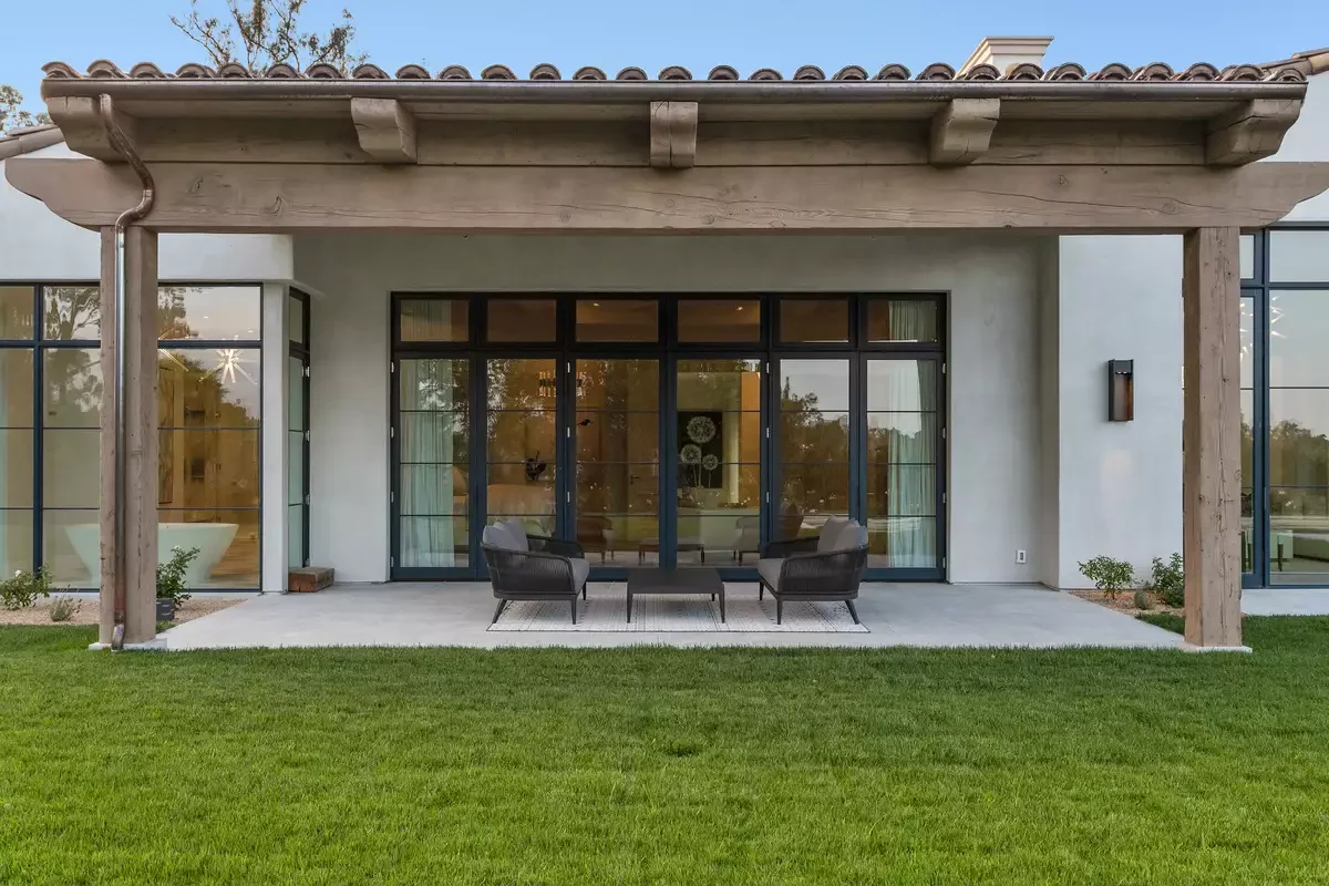 36 Stunning Concrete Patio Designs That Will Transform Your Outdoor Space 36 Smooth, Simple Concrete Patio