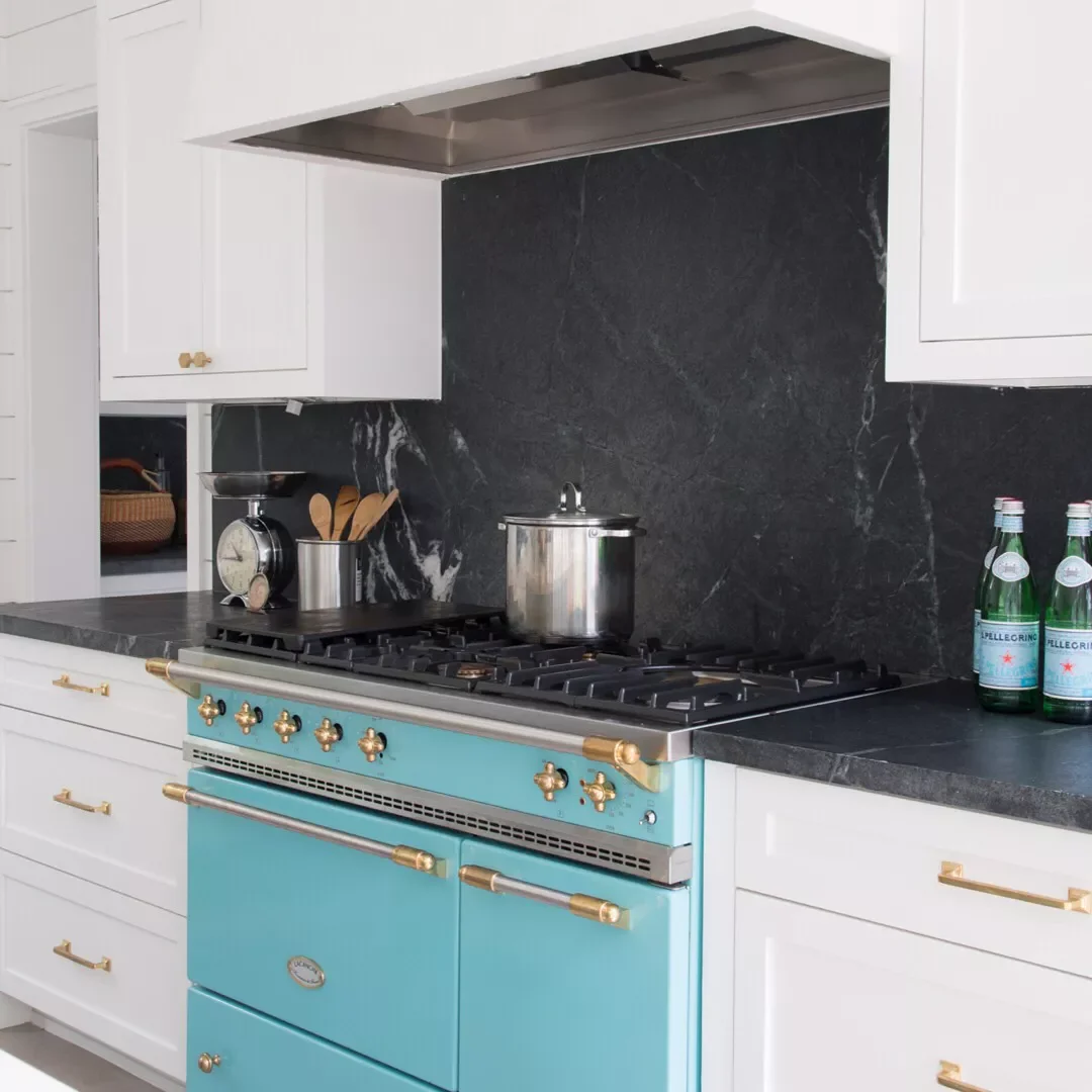 19 Stunning Soapstone Countertop Ideas That Will Transform Your Kitchen 5 Soapstone Countertops in a Luxury Kitchen