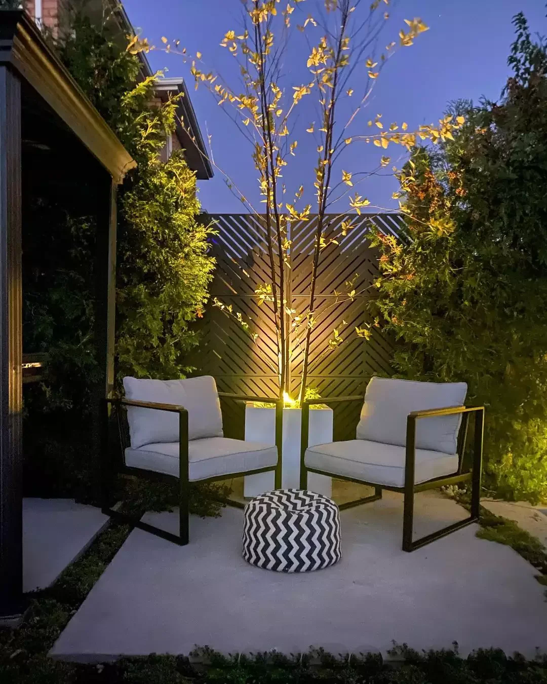 41 Stunning Outdoor Lighting Ideas That Will Transform Your Yard Into a Magical Space 10 Solar Lighting