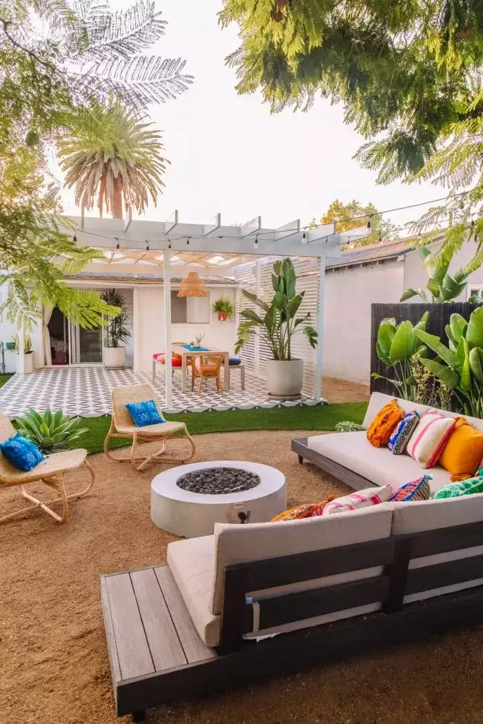 17 DIY Outdoor Decorating Projects to Transform Your Home's Landscape Spaces for Lounging