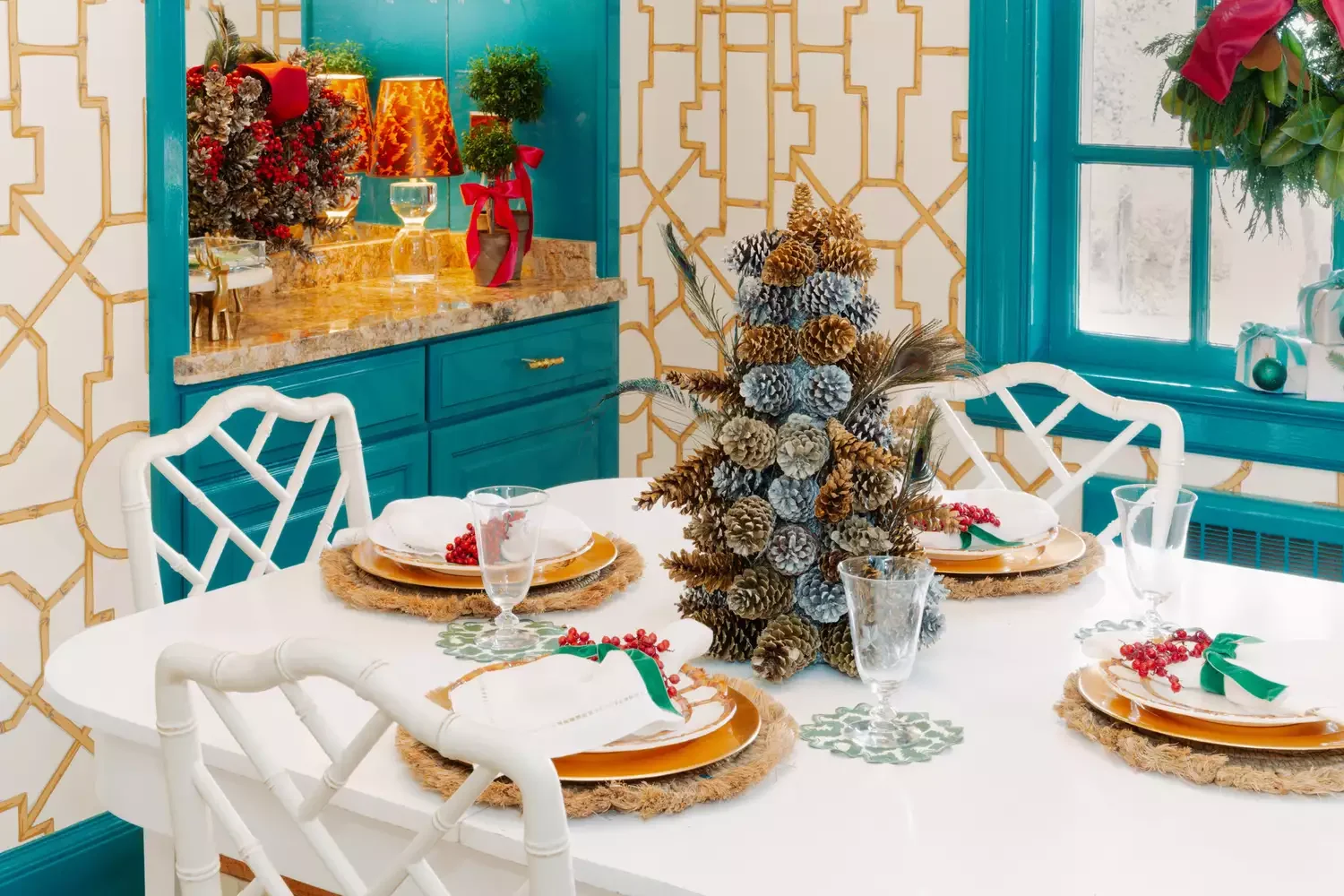 40 Stunning Christmas Table Decor Ideas That Will Make Your Holiday Gatherings Unforgettable 8 Spray Painted Pine Cones