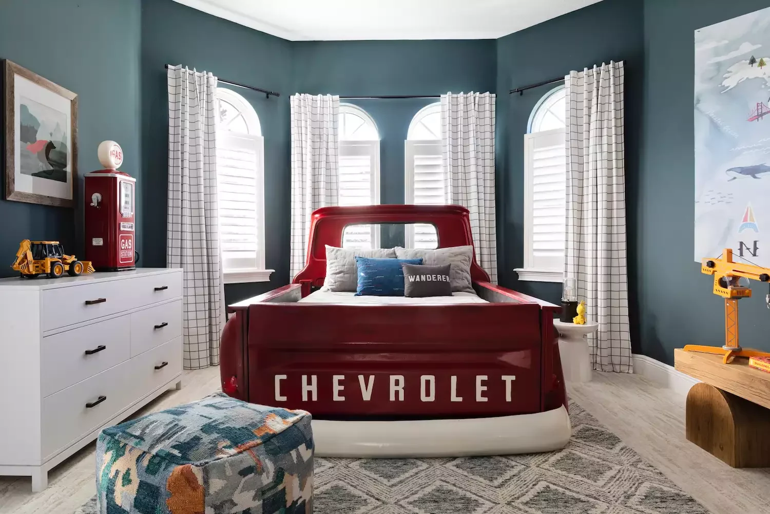 52 Amazing Boys' Bedroom Ideas That Will Make Parents Smile Too 2 Spring for a Statement Bed