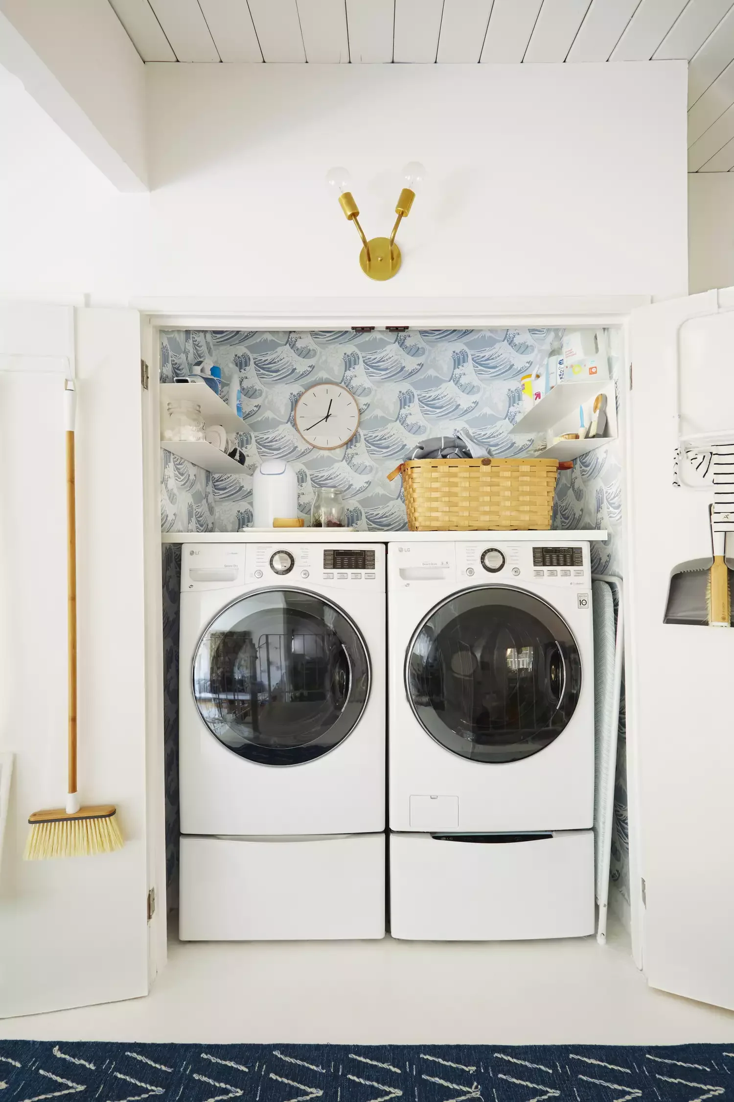 Spruce Up a Laundry Closet