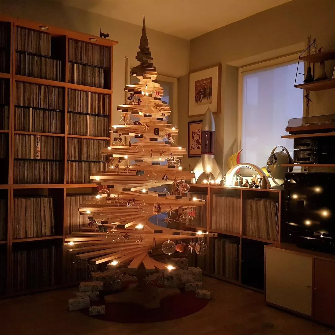 43 DIY Christmas Tree Ideas That Will Wow Your Holiday Guests Spruce Wood Tree