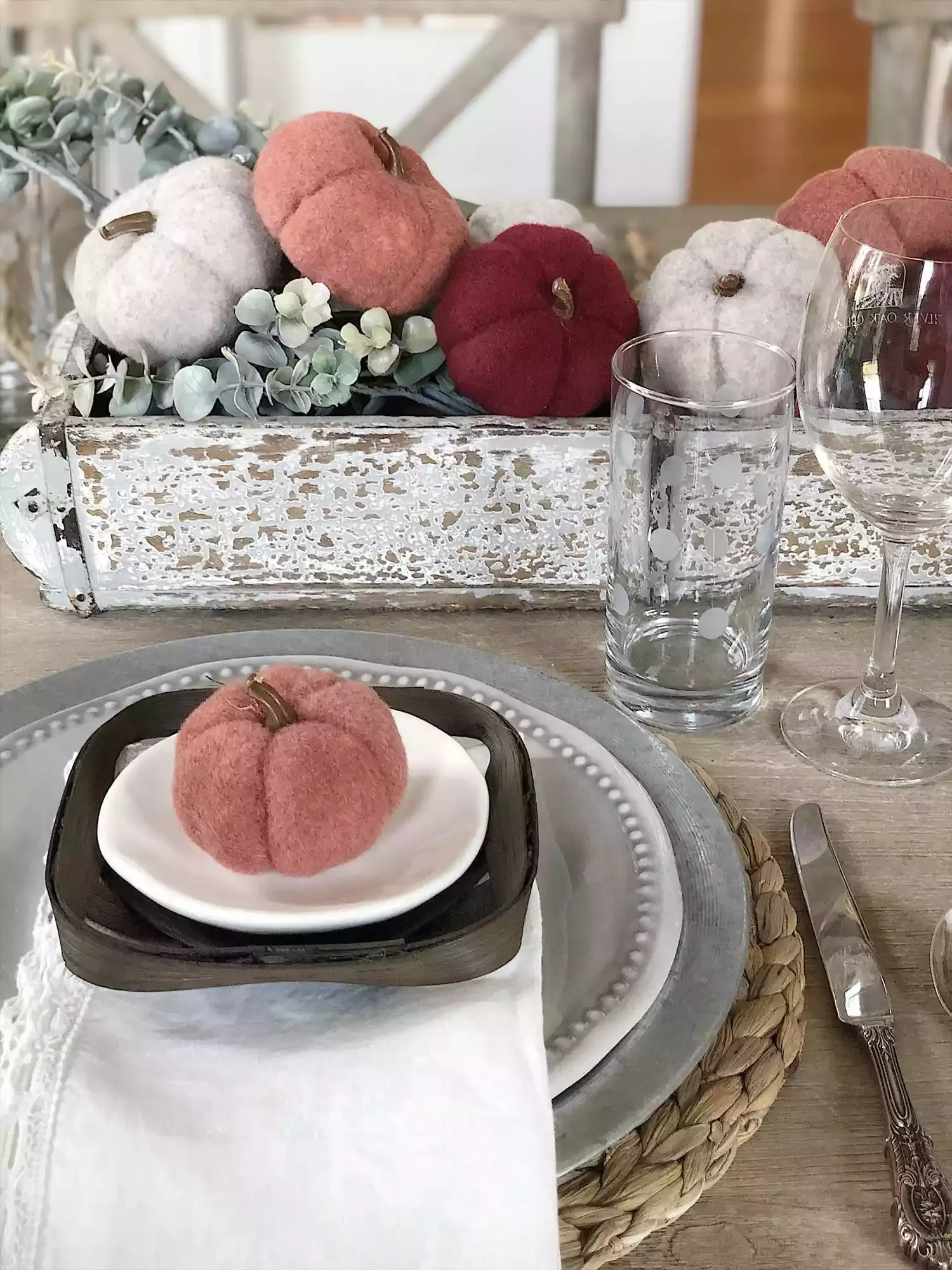 65 Cozy Fall Decorating Ideas to Transform Your Home This Autumn 40 Stage Your Dining Table