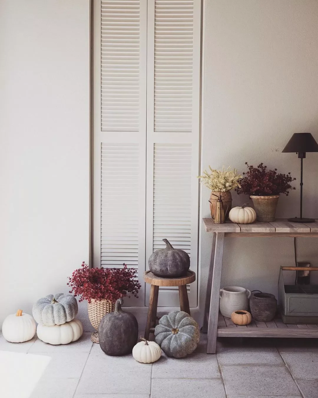 50 Stunning Fall Decorating Ideas That'll Make Your Home Feel Like Autumn Magic 5 Staged Vignettes