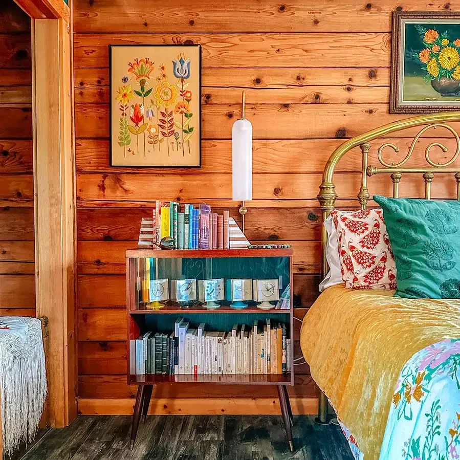 20 Smart Bedroom Shelving Solutions That Transform Your Space Stash Books on the Nightstand
