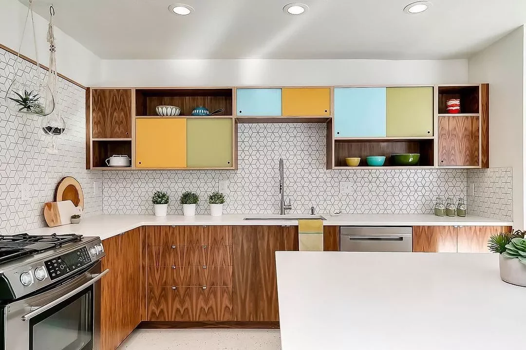 15 Stunning Midcentury Modern Tile Designs That Will Transform Your Home Stay Classic With Black and White