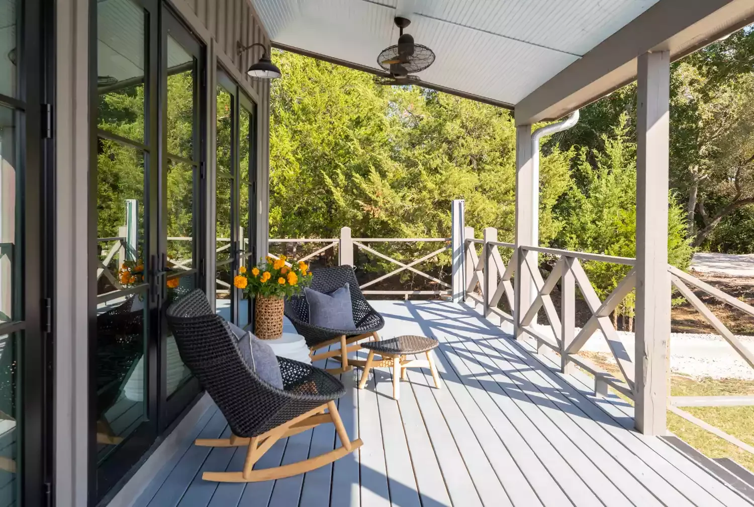 25 Budget-Friendly Porch Ceiling Ideas That'll Transform Your Outdoor Space 6 Stay Cool With a Fan