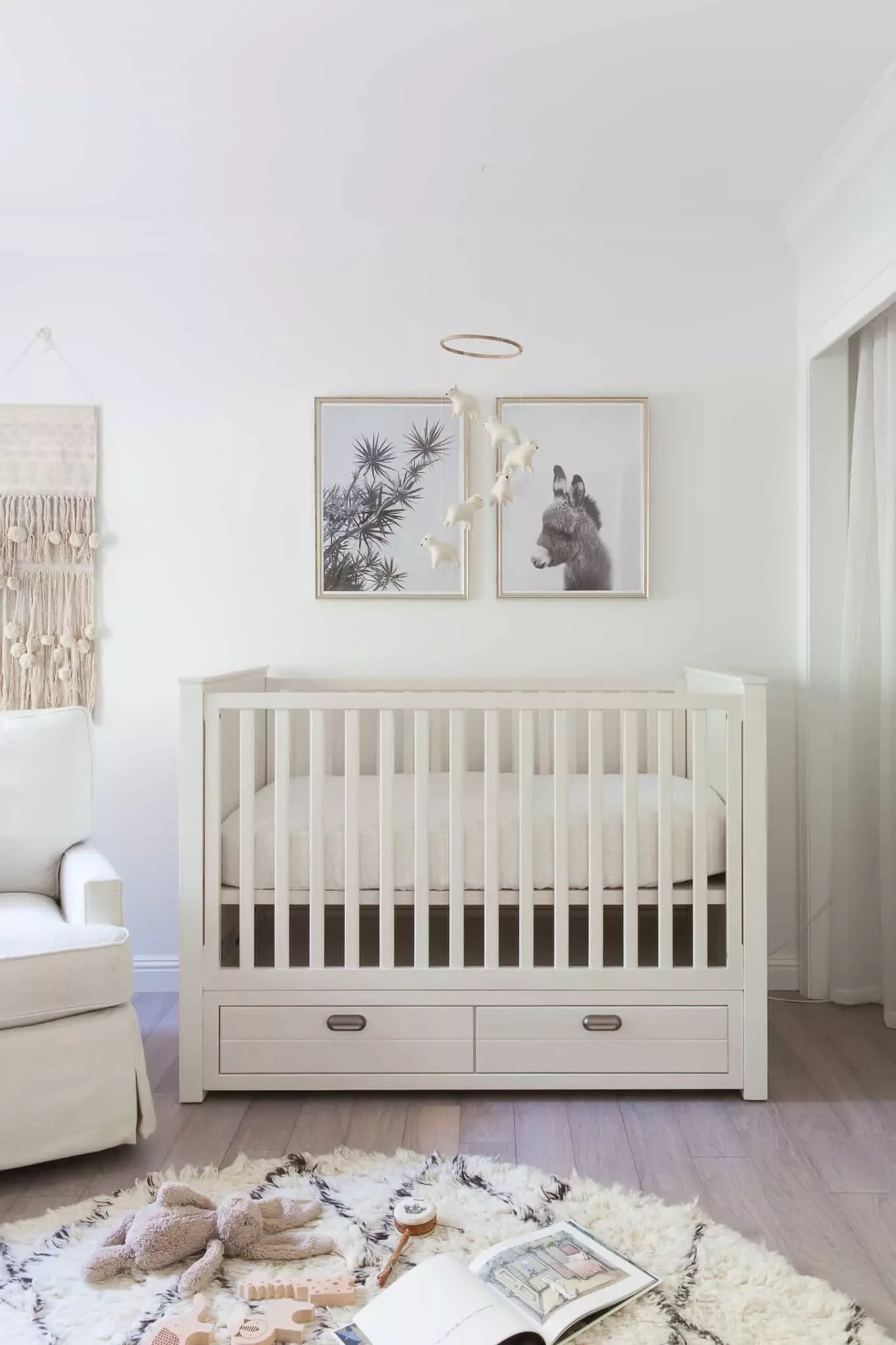 46 Nursery Design Ideas to Create Your Dream Baby Room 20 Stay Gender-Neutral