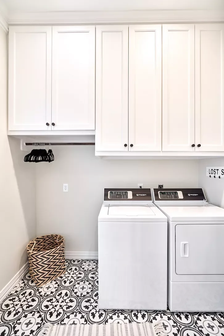 57 Creative Laundry Room Ideas That'll Make You Actually Enjoy Doing Chores Stick to Black and White