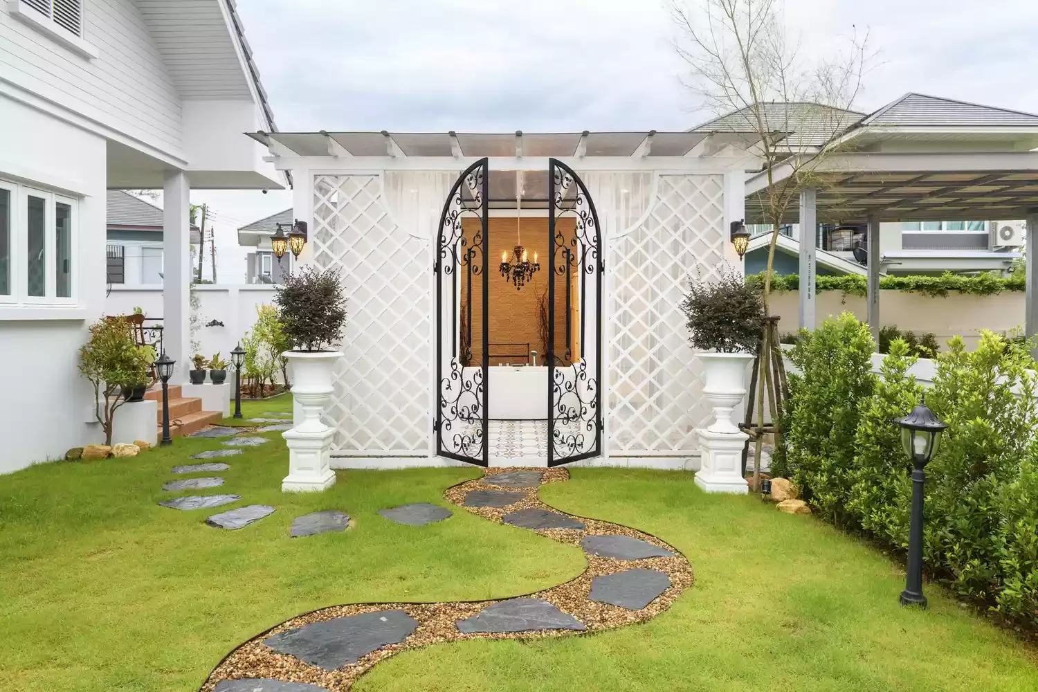 45 Beautiful Backyard Pathway Ideas to Transform Your Outdoor Space Stones on Gravel