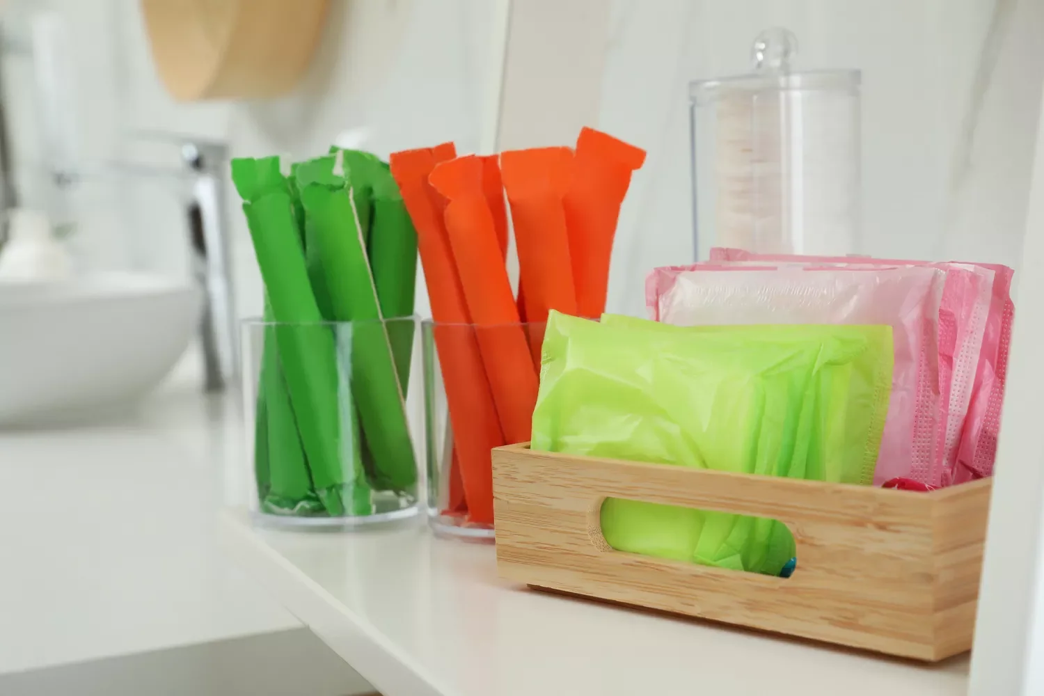 35 Brilliant Bathroom Organization Ideas That Will Transform Your Space Instantly Store Feminine Products in Cups or on Trays