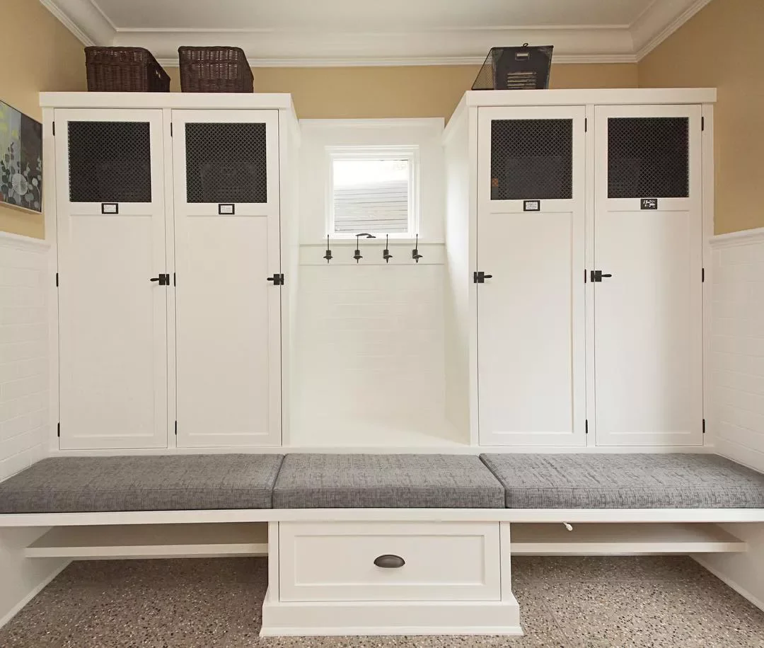 46 Creative Mudroom Design Ideas to Transform Your Entryway Store Items in Lockers