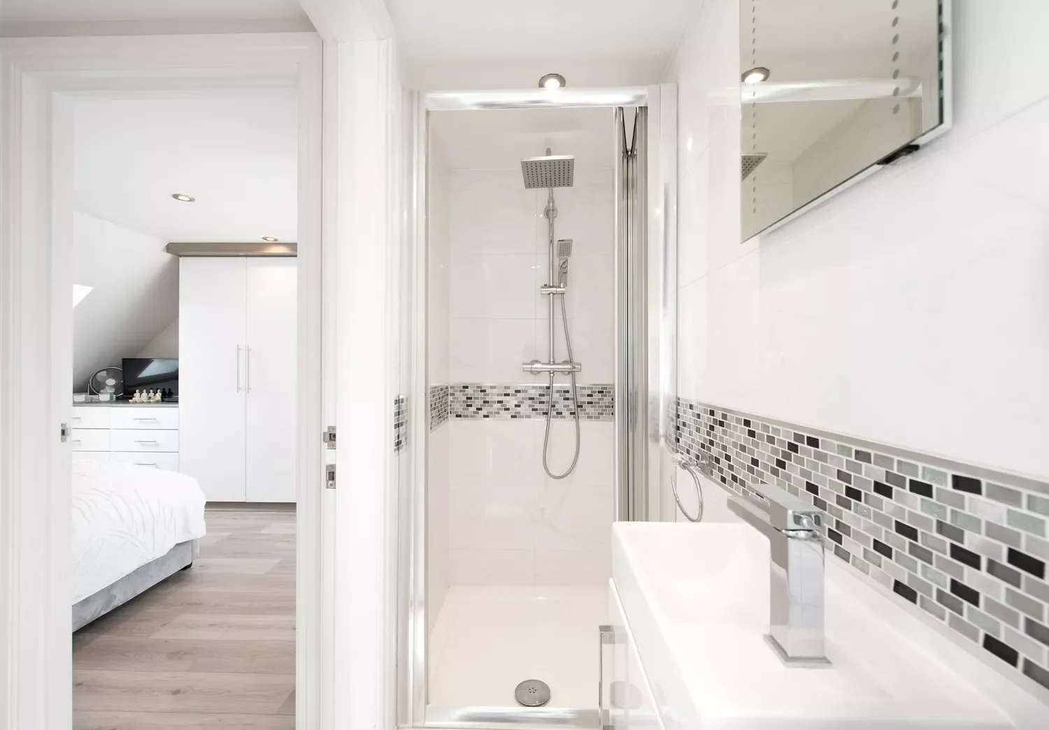 25 Stunning Gray Tile Ideas to Transform Your Bathroom Into a Showstopper 19 Strip It Down