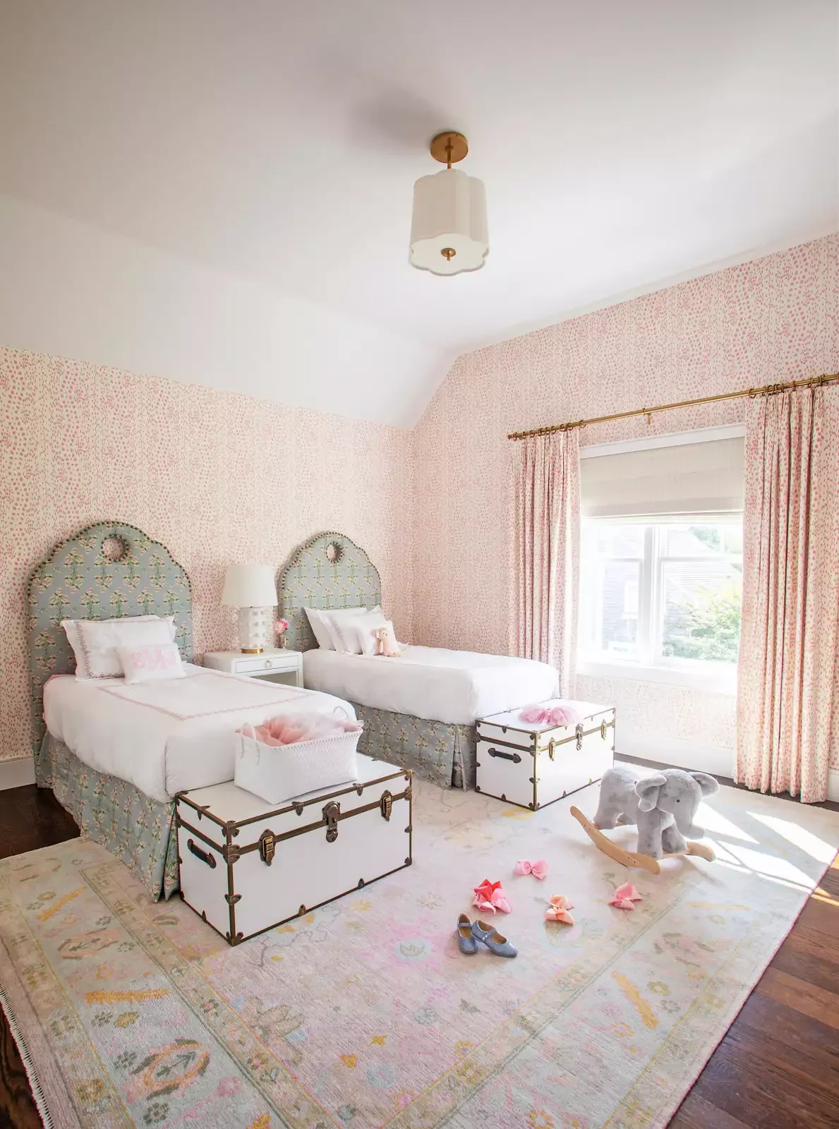 28 Timeless Preppy Home Decor Ideas That Transform Every Space 5 Style Matching Beds