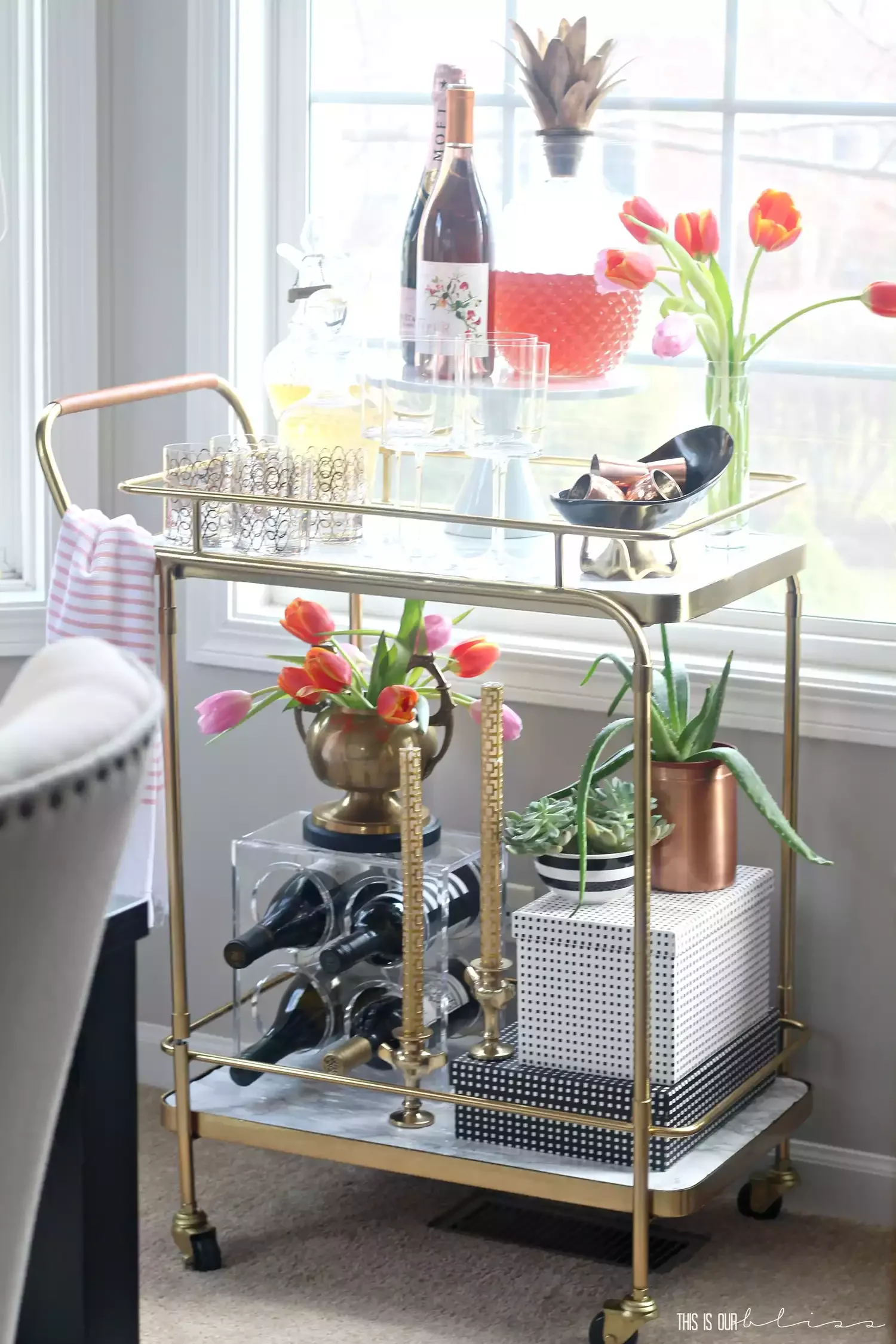 33 Stylish Bar Cart Ideas That'll Transform Your Home Entertainment Game 5 Style With Flowers