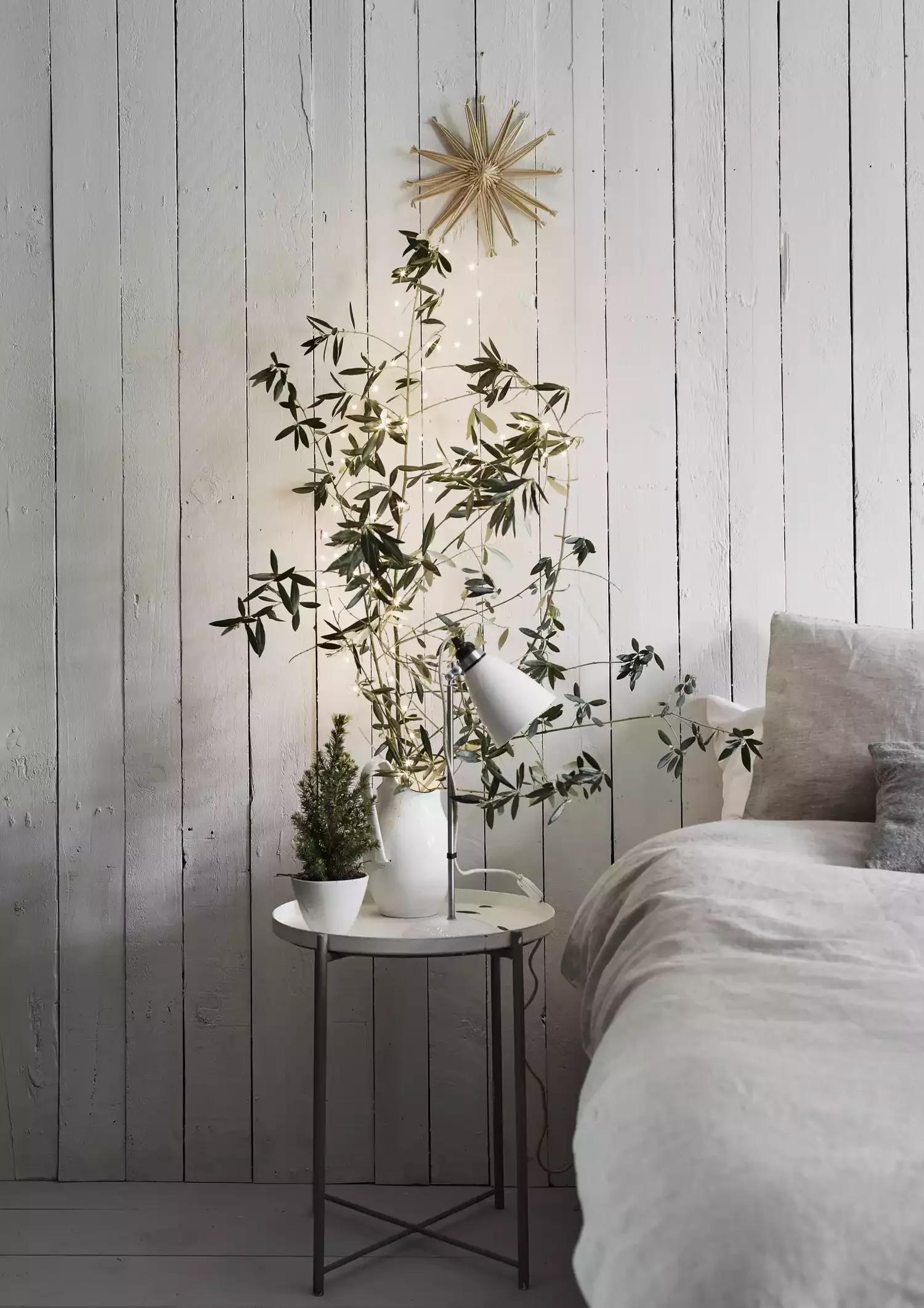 32 Christmas Bedroom Decor Ideas That Make Mornings Magical Style a Bedside Vignette