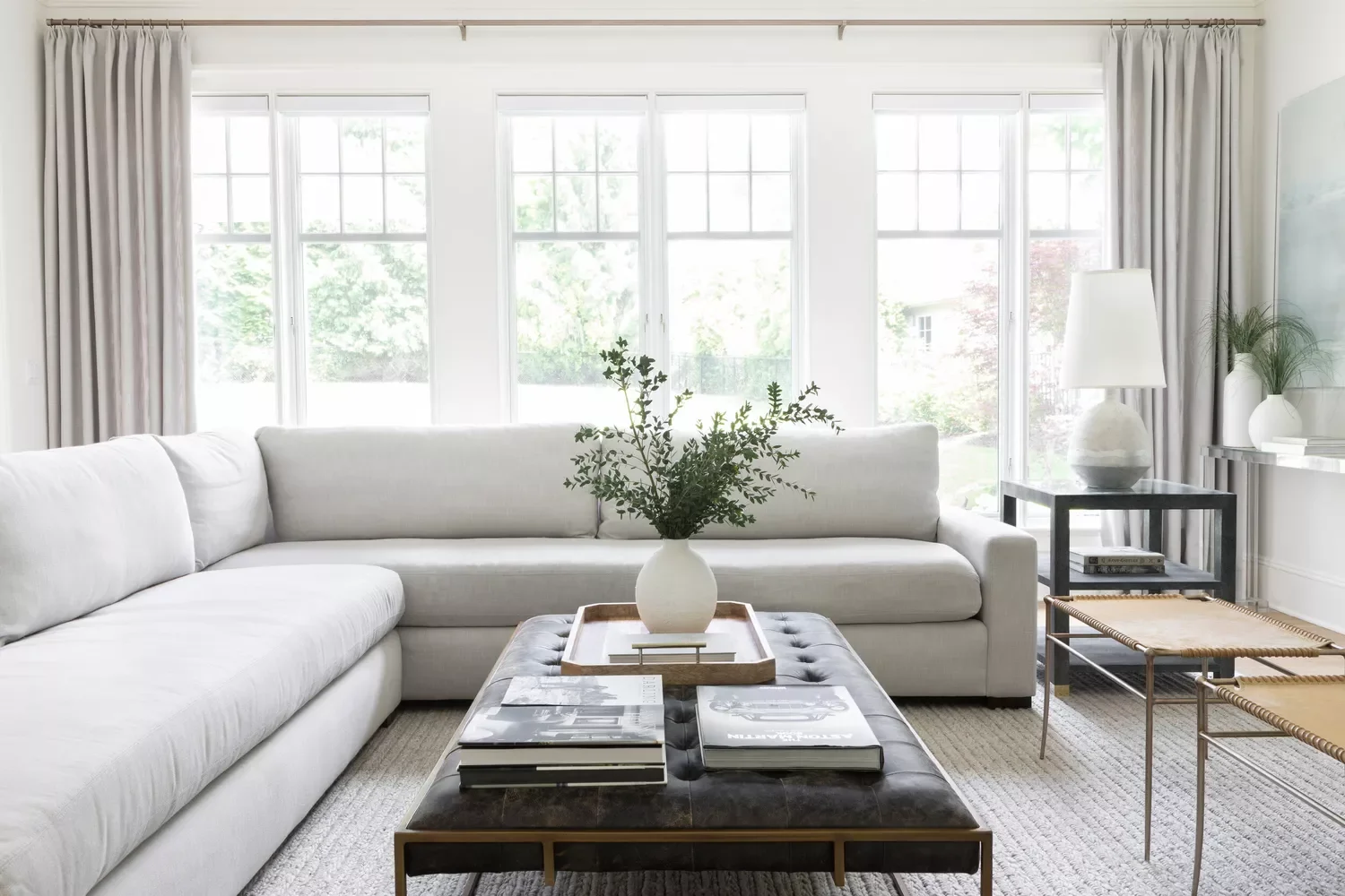 15 Fresh Modern Home Decorating Ideas to Create a Sleek, Streamlined Space This Spring 12 Style a Table Tray