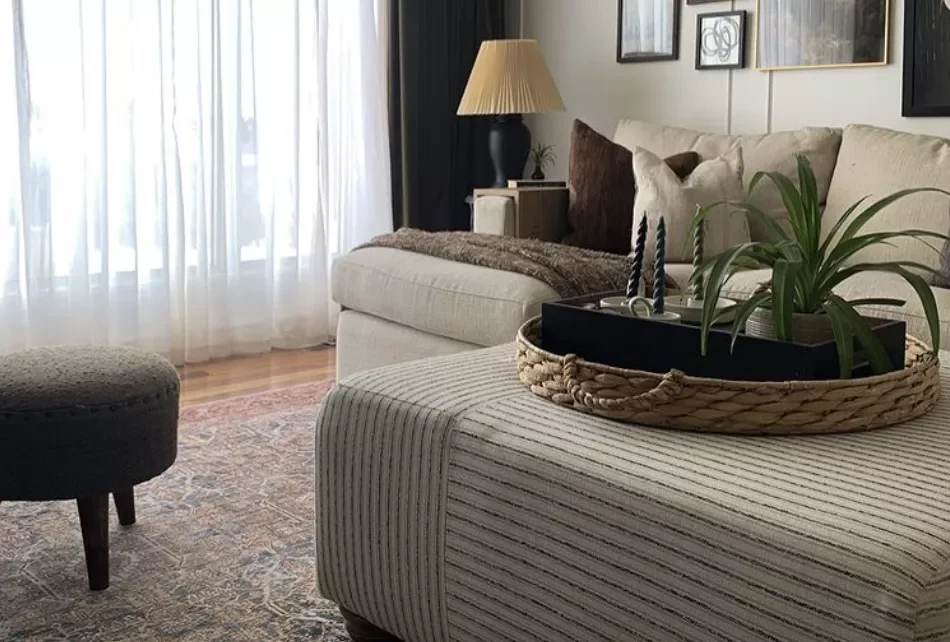25 Stunning Vintage Living Room Ideas That Never Go Out of Style 13 Stylish Seat