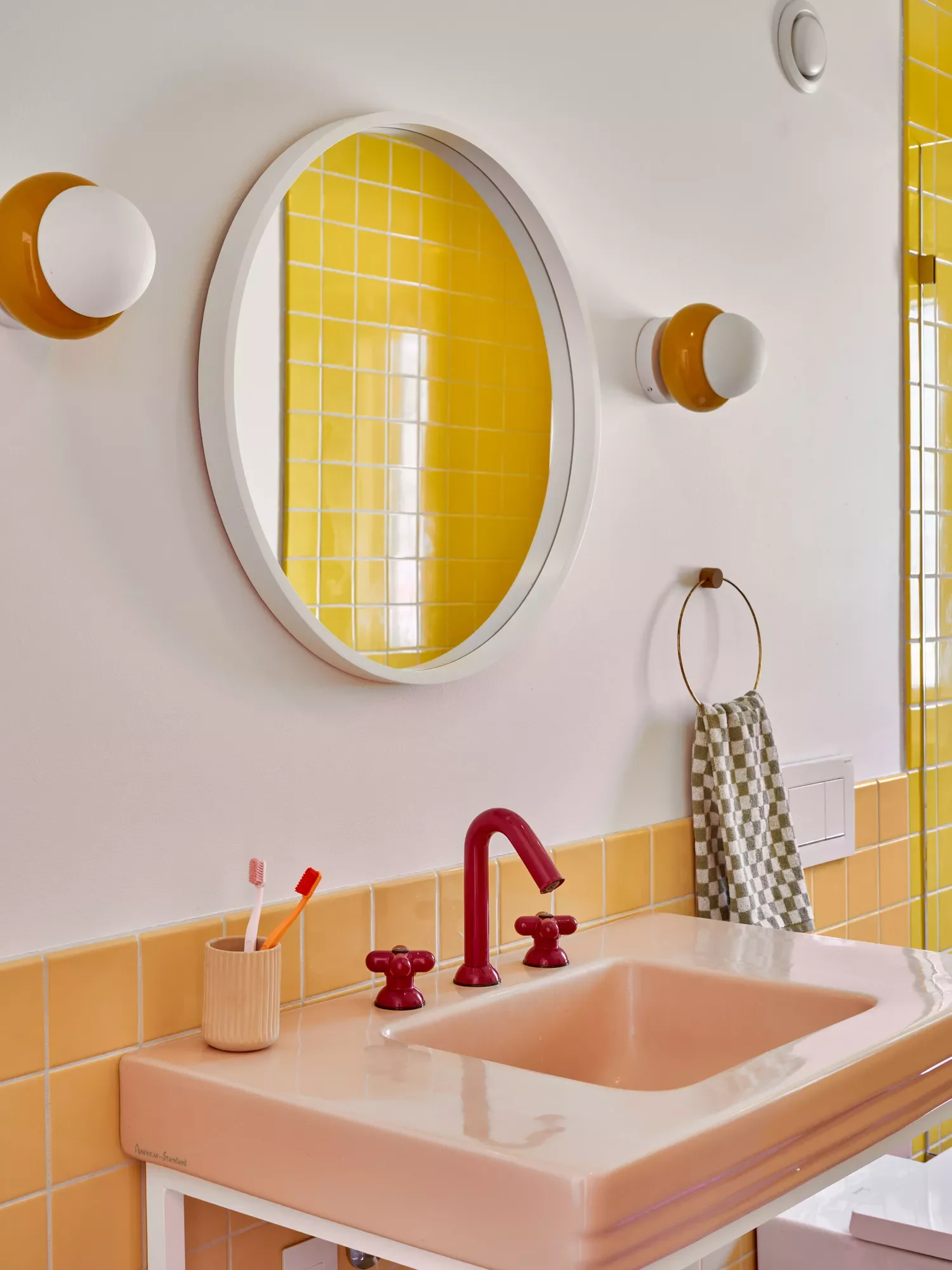 30 Delightful Kid-Friendly Bathroom Ideas That Evolve With Your Children 19 Stylish Sinks