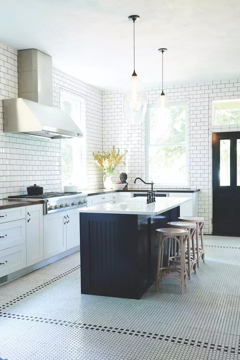 39 Creative Wall Covering Ideas That Transform Any Room Into a Stunning Space 29 Subway Tile