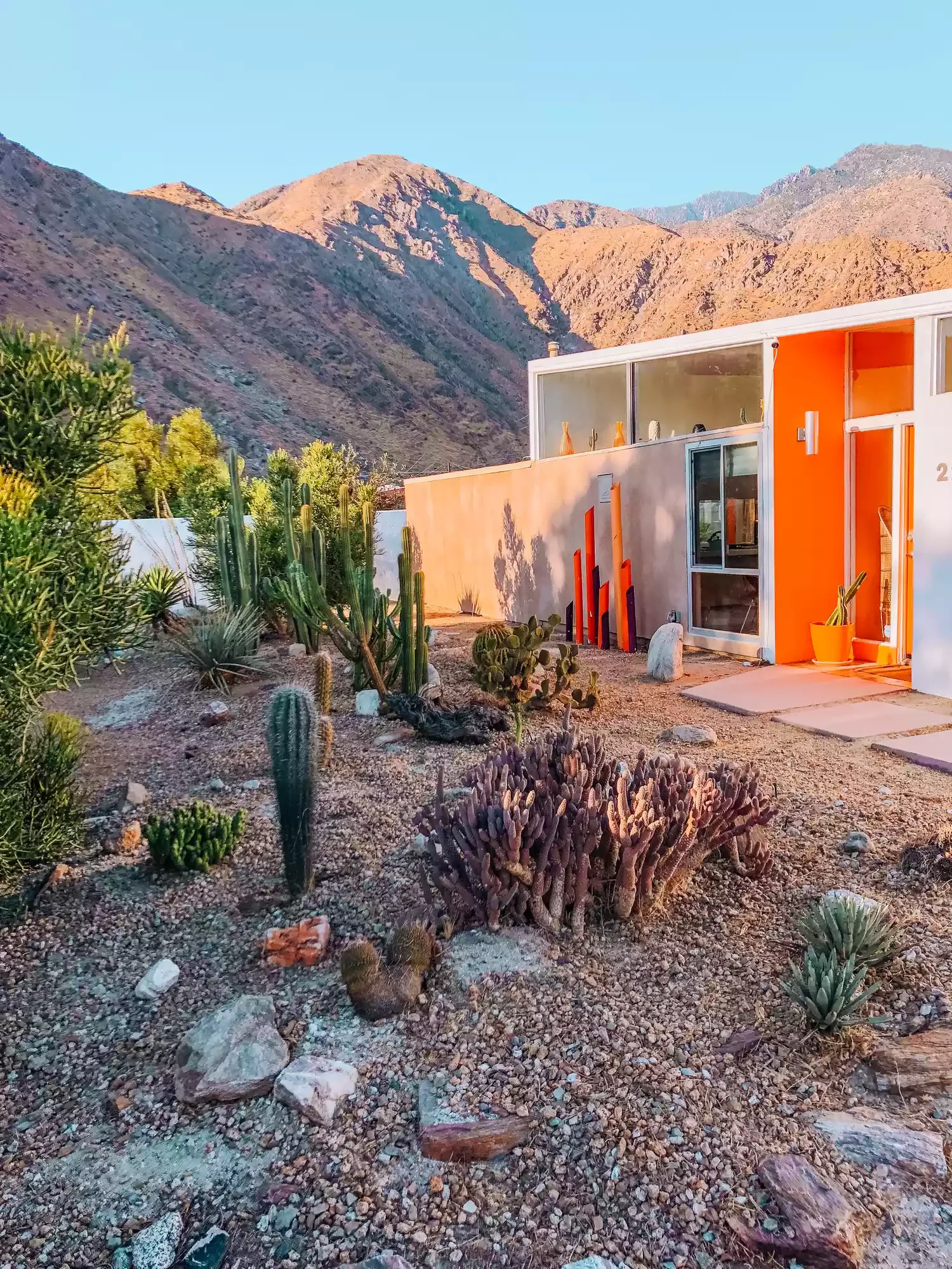 24 Stunning Rock Landscaping Ideas to Transform Your Front Yard Succulents and Landscaping Rocks