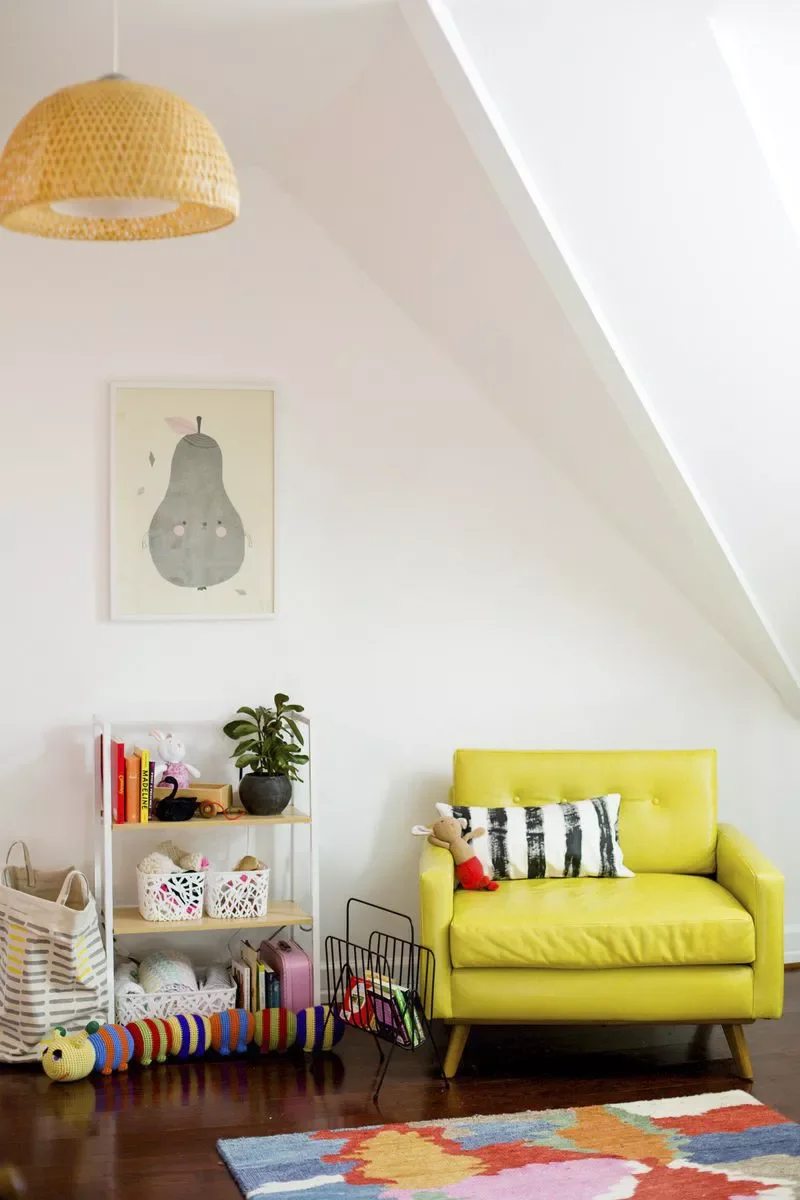 25 Enchanting Kids' Reading Nooks That Blend Style and Functionality 12 Sunny and Bright