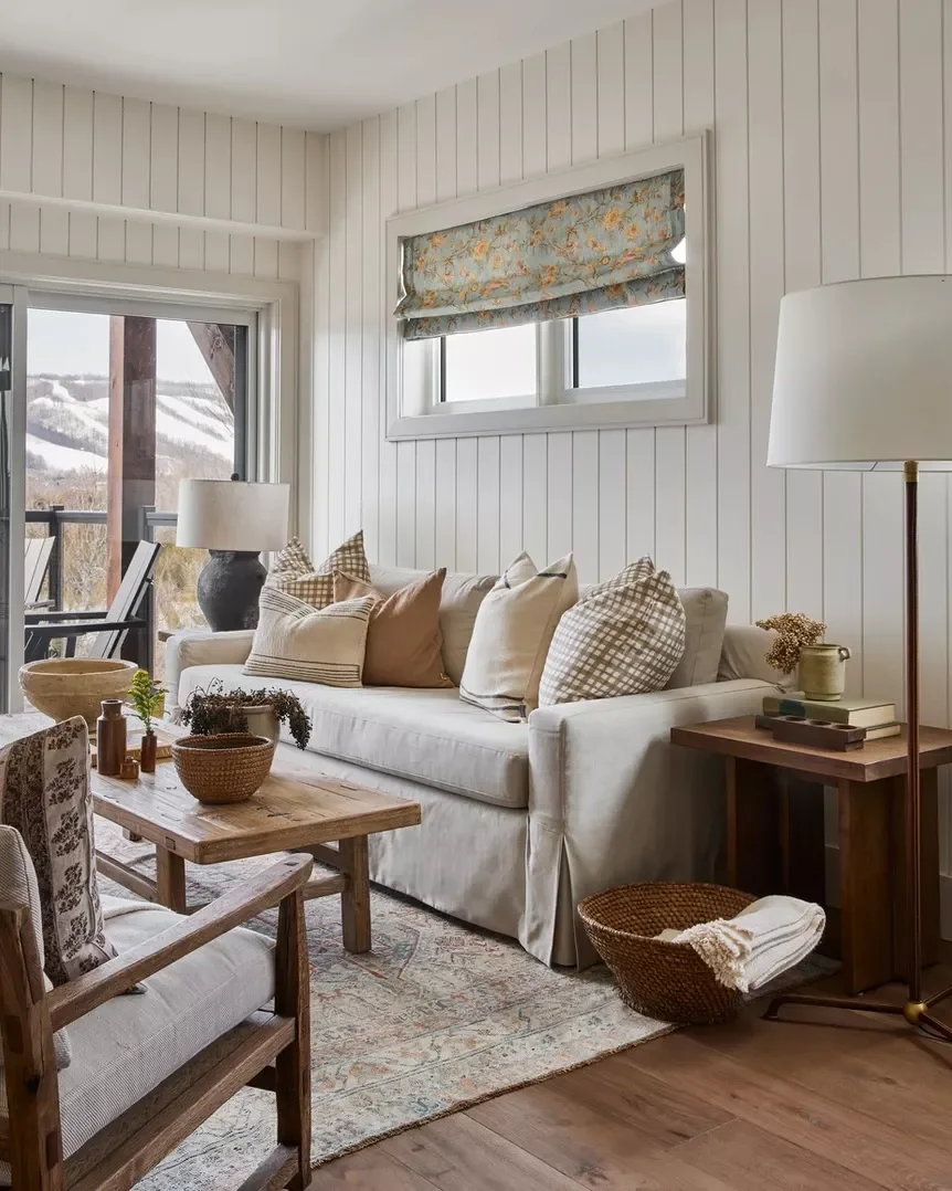 48 Cozy Small Sunroom Ideas That Will Transform Your Space 42 Sunroom Roman Shades