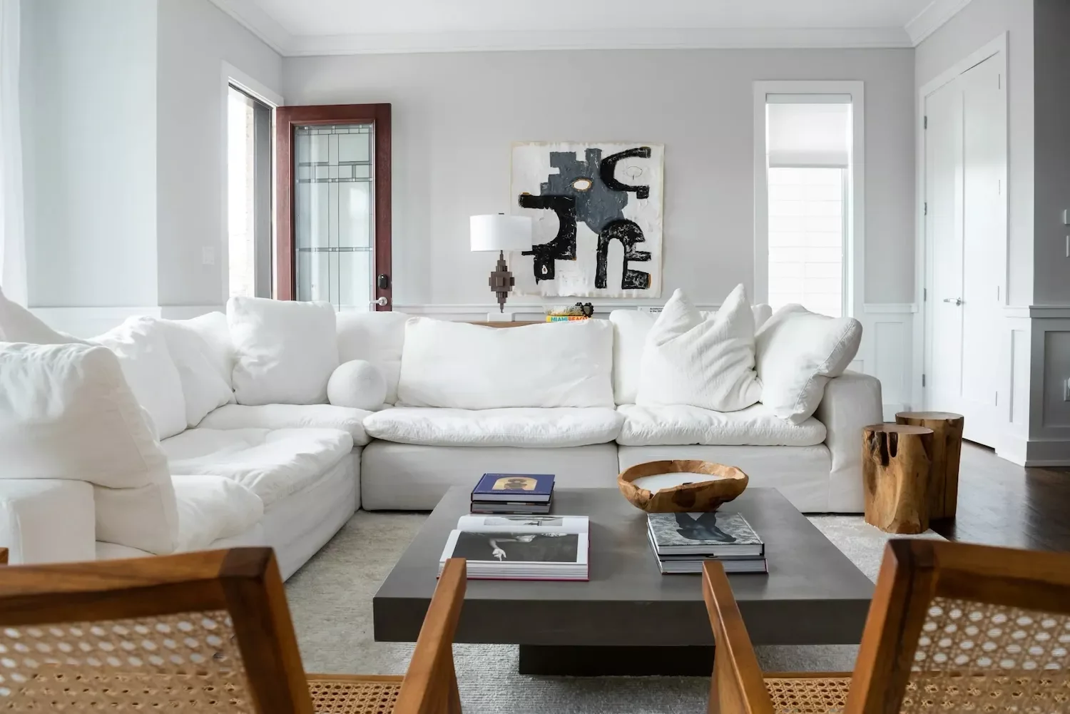 44 Irresistibly Cozy Living Room Ideas That Will Transform Your Space 36 Supersized Seating