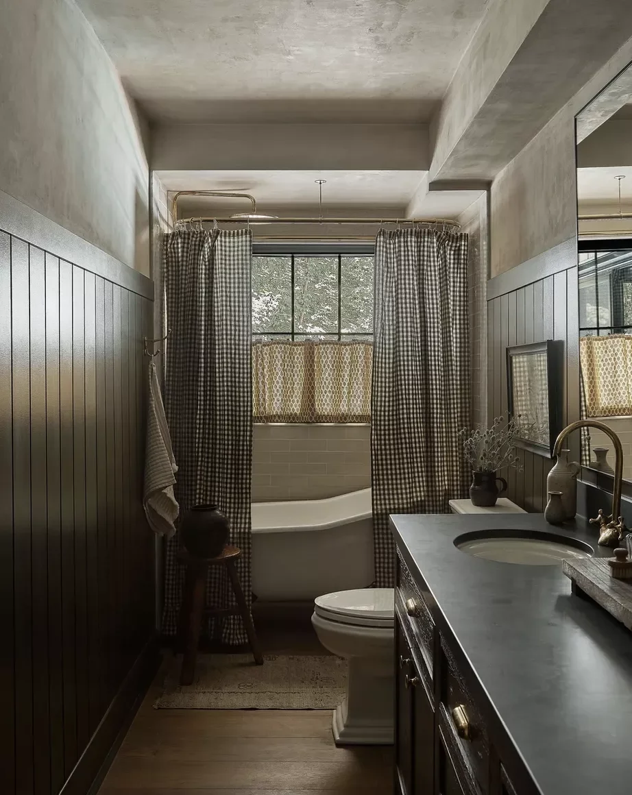 22 Stunning Bathtub Design Ideas That Will Transform Your Bathroom 6 Surround It With a Shower Curtain