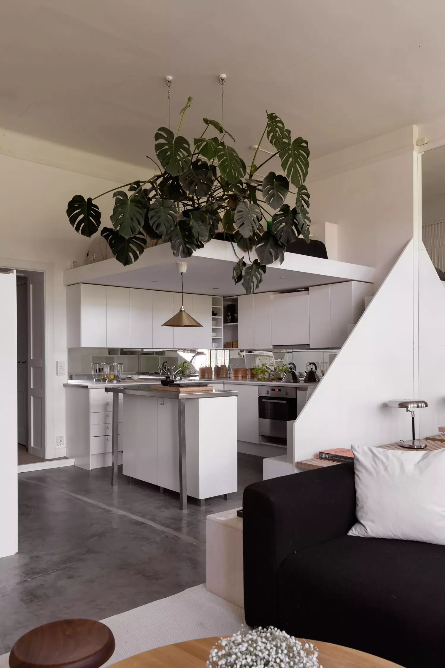 17 Creative DIY Loft Bed Projects to Transform Your Small Space 4 Suspended Loft Bed