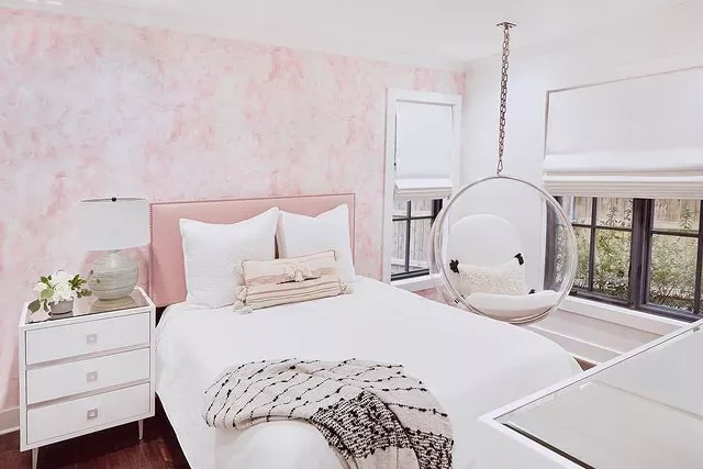20 Tween Bedroom Ideas That Will Absolutely Wow Them 3 Swing Along
