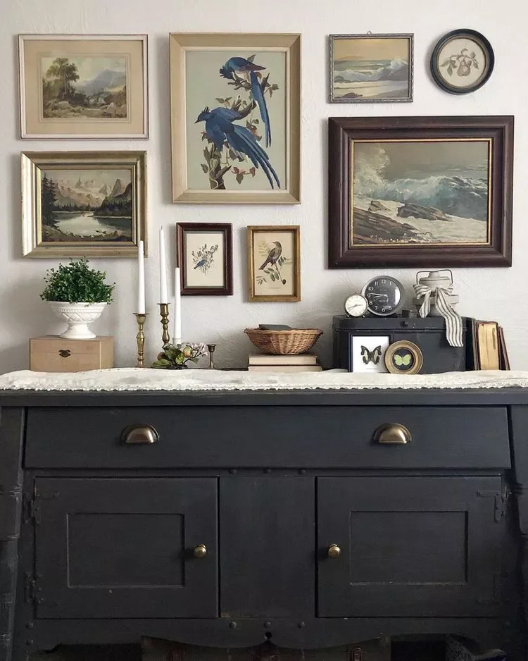 40 Effortless Modern Fall Decorating Ideas That Feel Just Right 31 Switch Out Your Gallery Wall