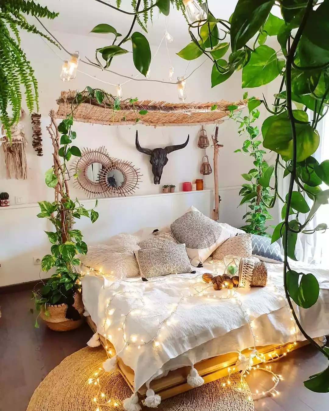 16 Western Bedroom Ideas That Transform Your Space Take a Coastal Cowgirl Approach