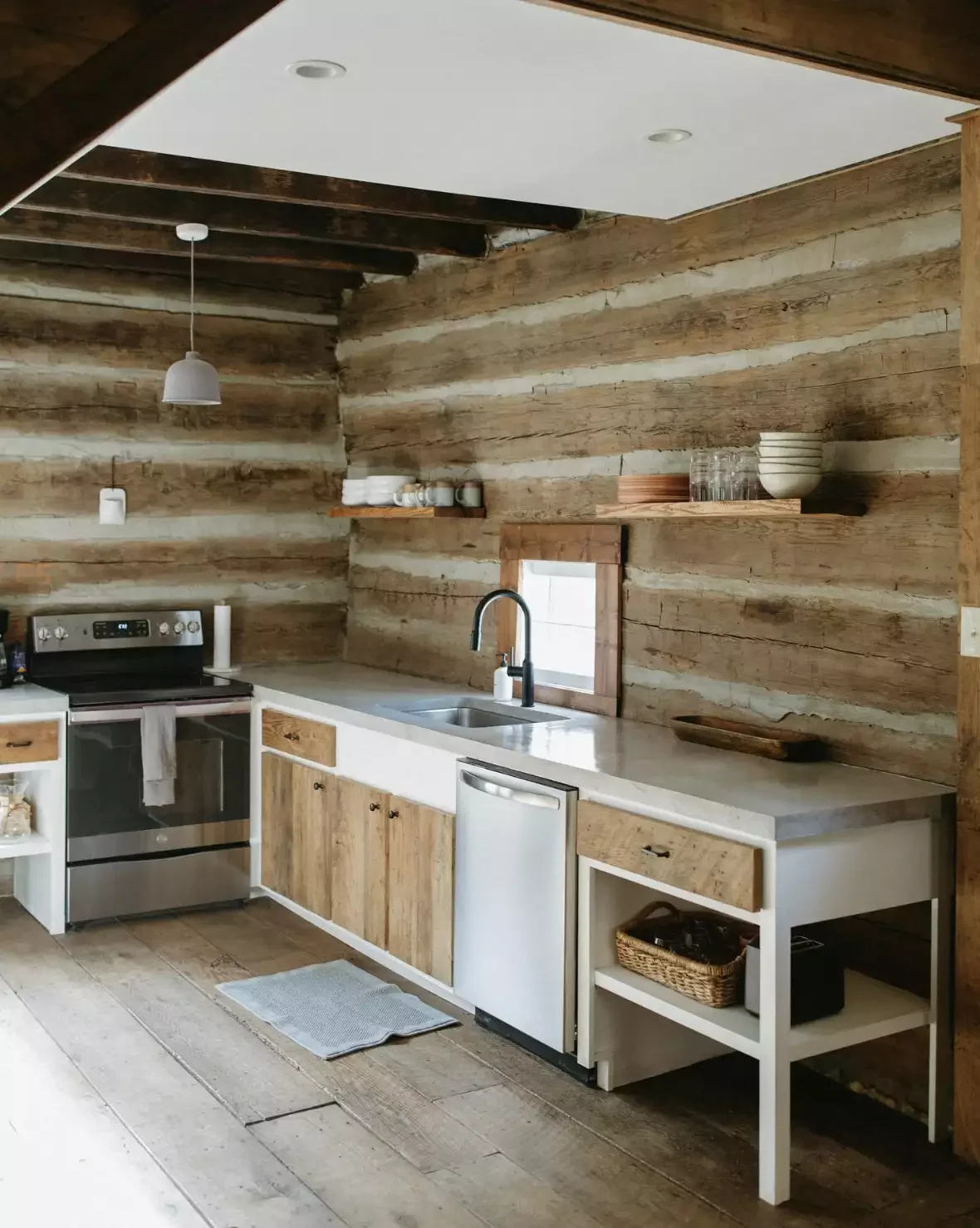 22 Fresh Ways to Give Your Log Cabin a Modern Makeover 9 Take a Minimalist Approach