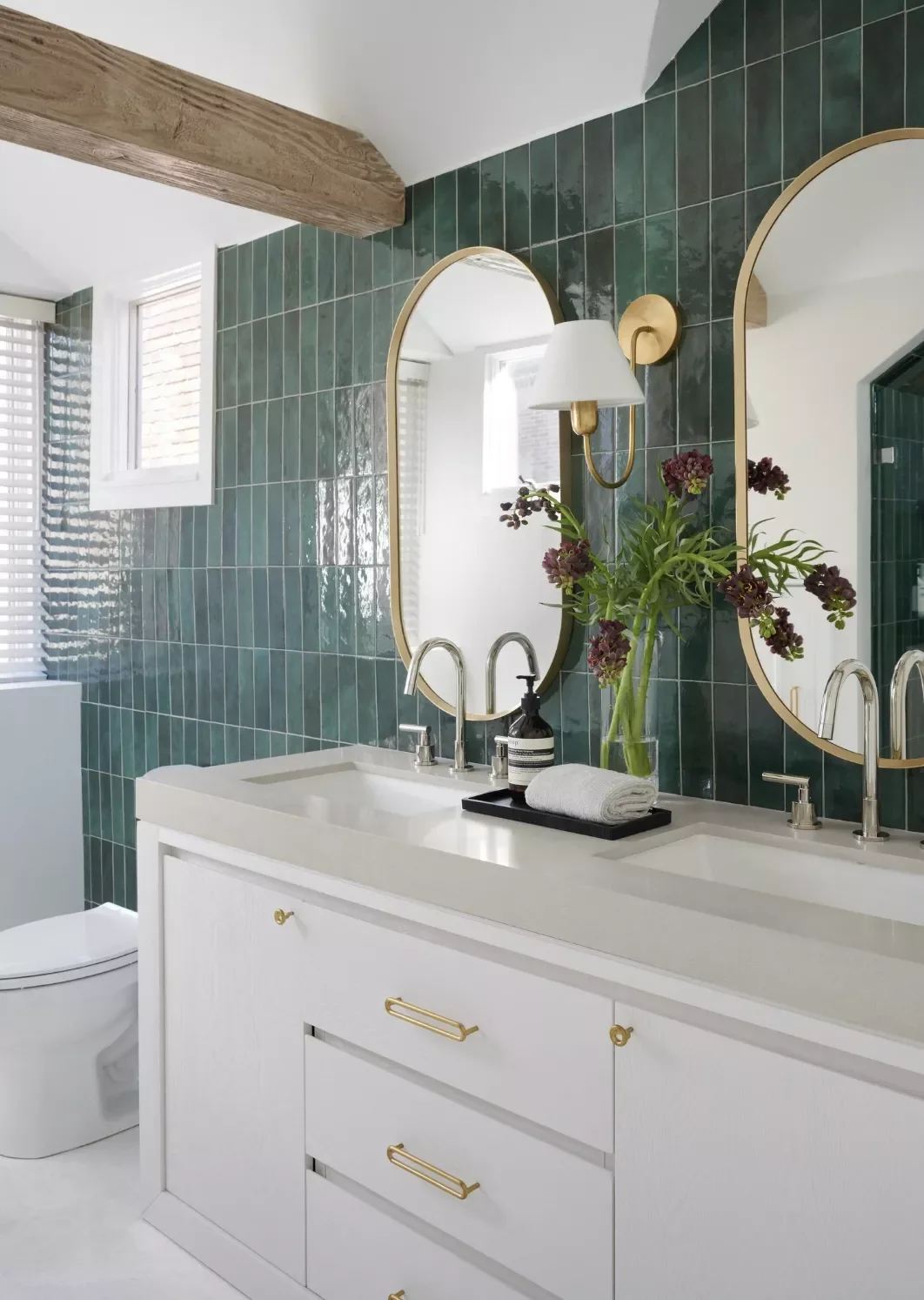 42 Bold Bathroom Color Ideas That Transform Small Spaces Into Stunning Retreats 30 Teal