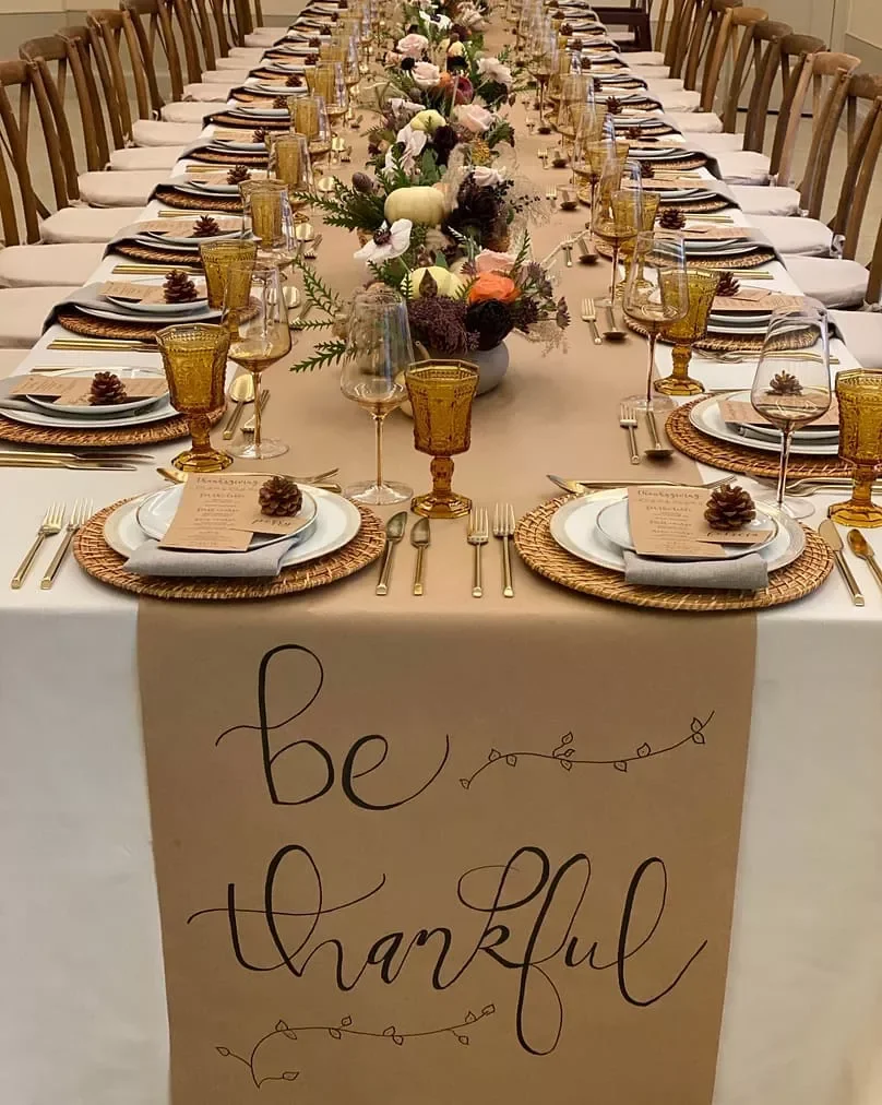 62 Stunning Thanksgiving Table Ideas That Will Wow Your Guests 31 Thanksgiving Table Runner
