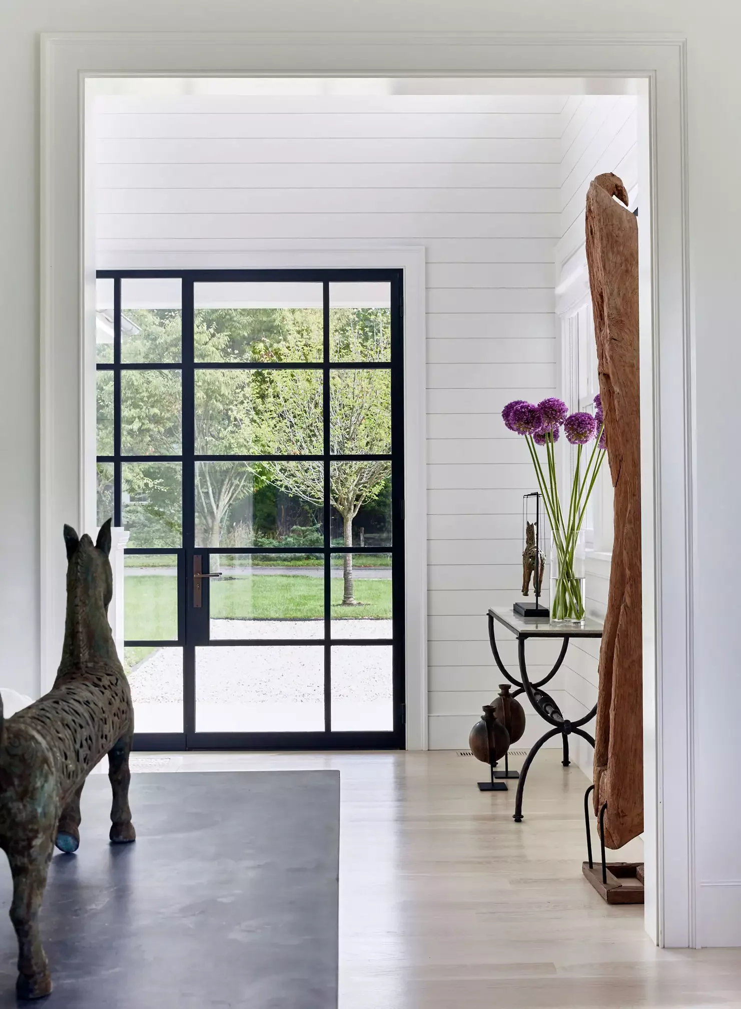 35 Stunning Black Door and White Trim Combinations That Create Perfect High-Contrast Drama 18 Thick White Trim Black Door