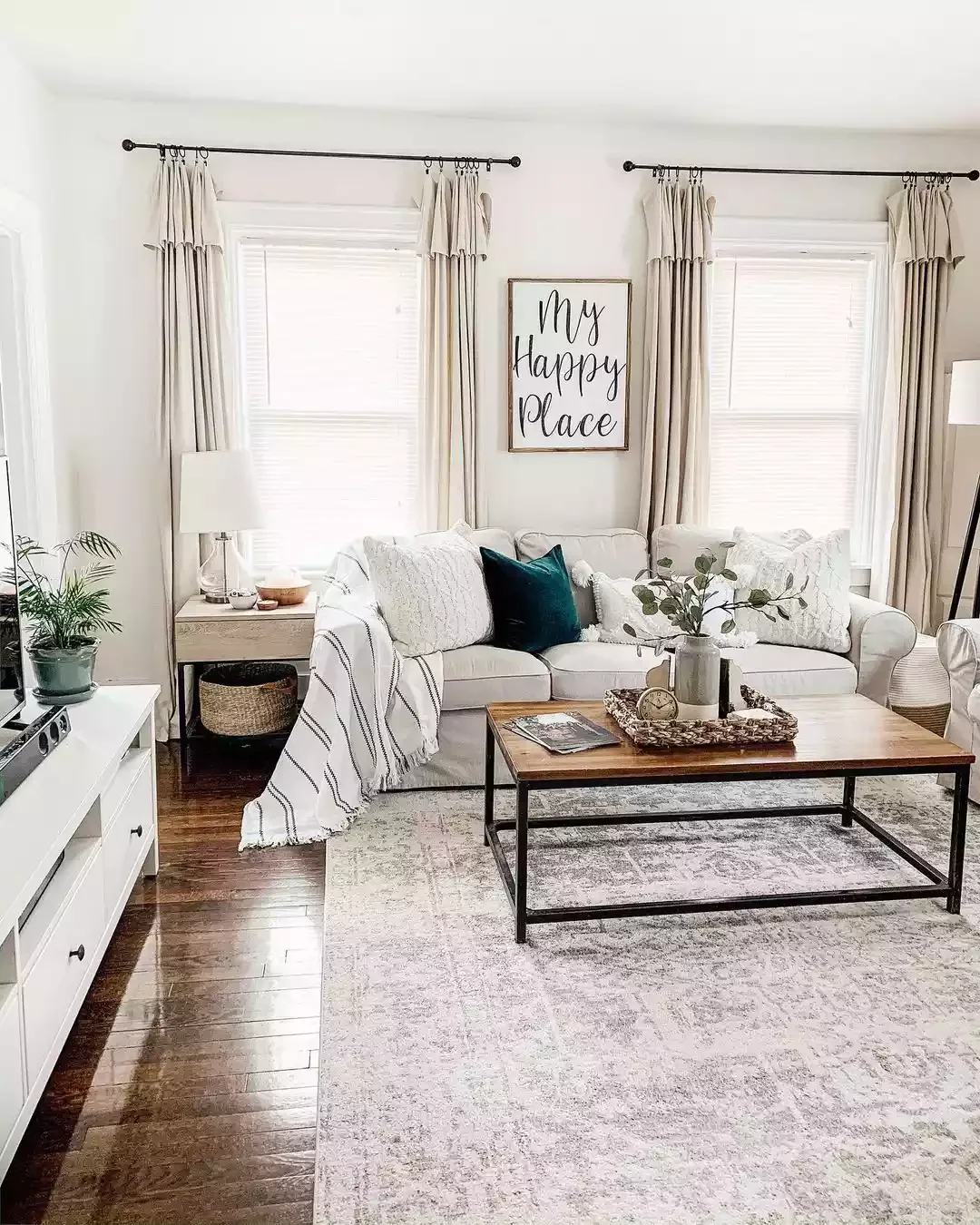 28 Rustic Curtain Ideas to Transform Your Home with Farmhouse Style 4 Think Beyond the Basics