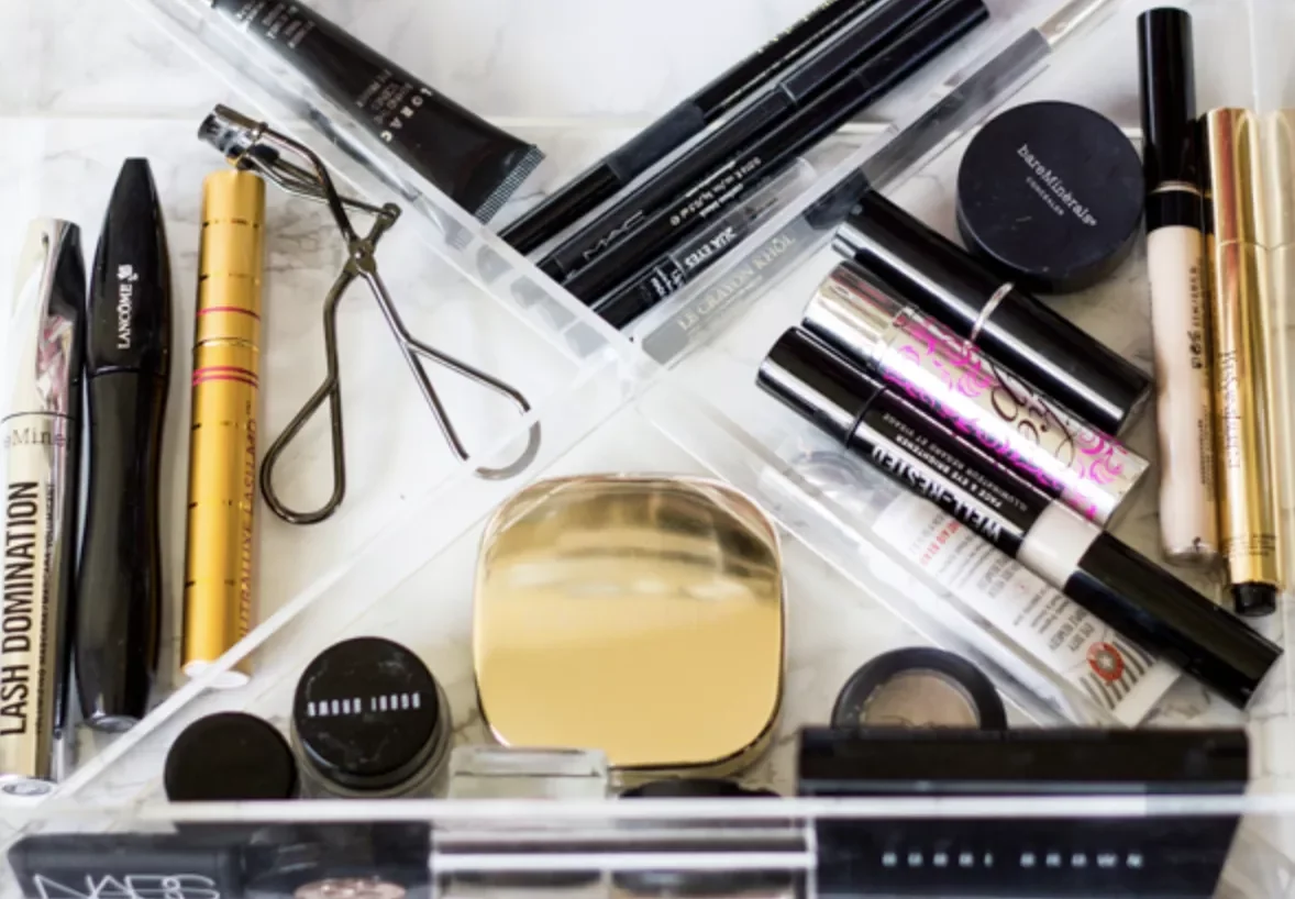 20 Beauty Organization Ideas to Transform Your Vanity Space Think Strategically With Drawers
