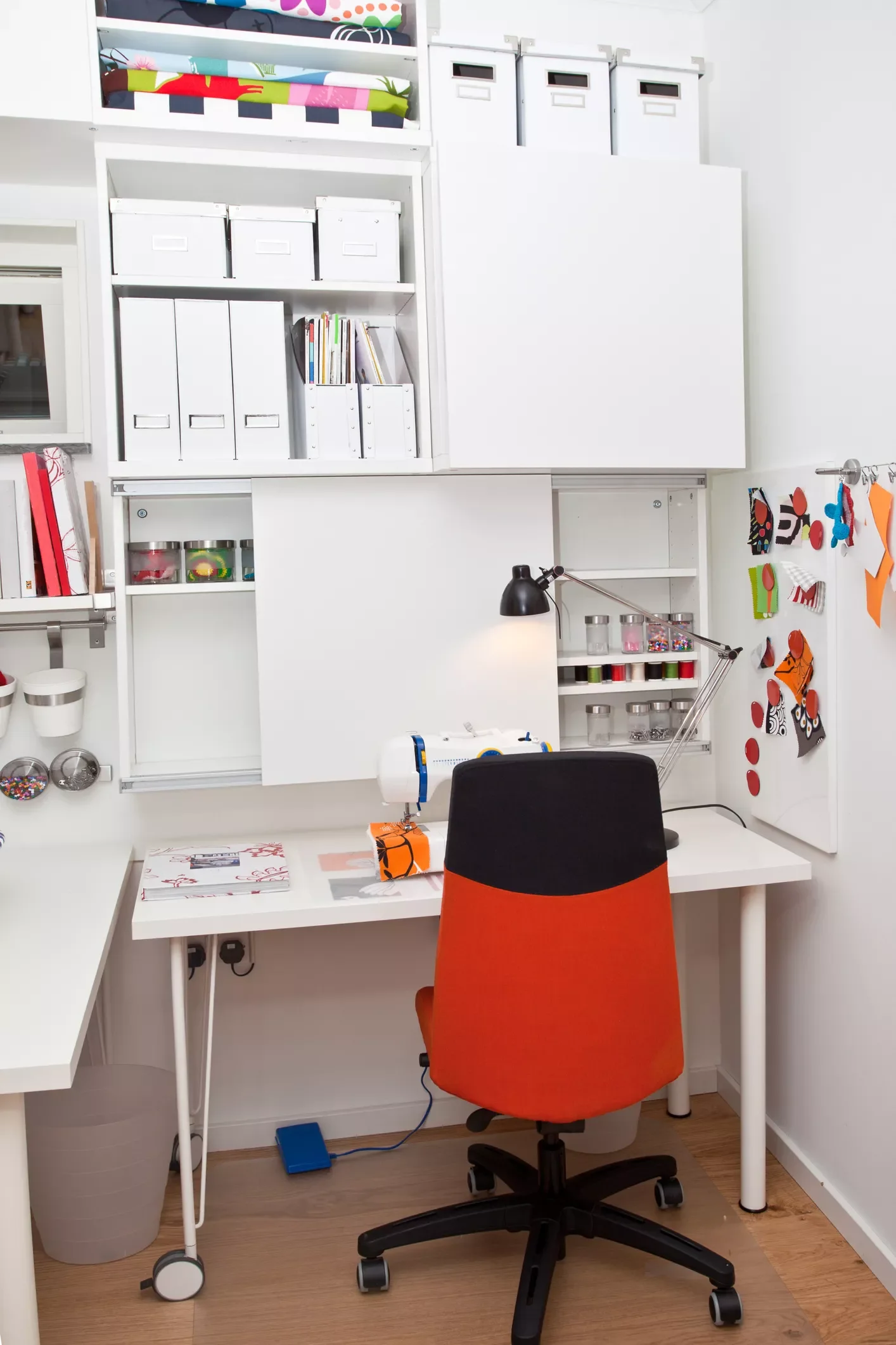 25 Brilliant Small Craft Room Ideas That Will Spark Your Creative Fire Think Vertically